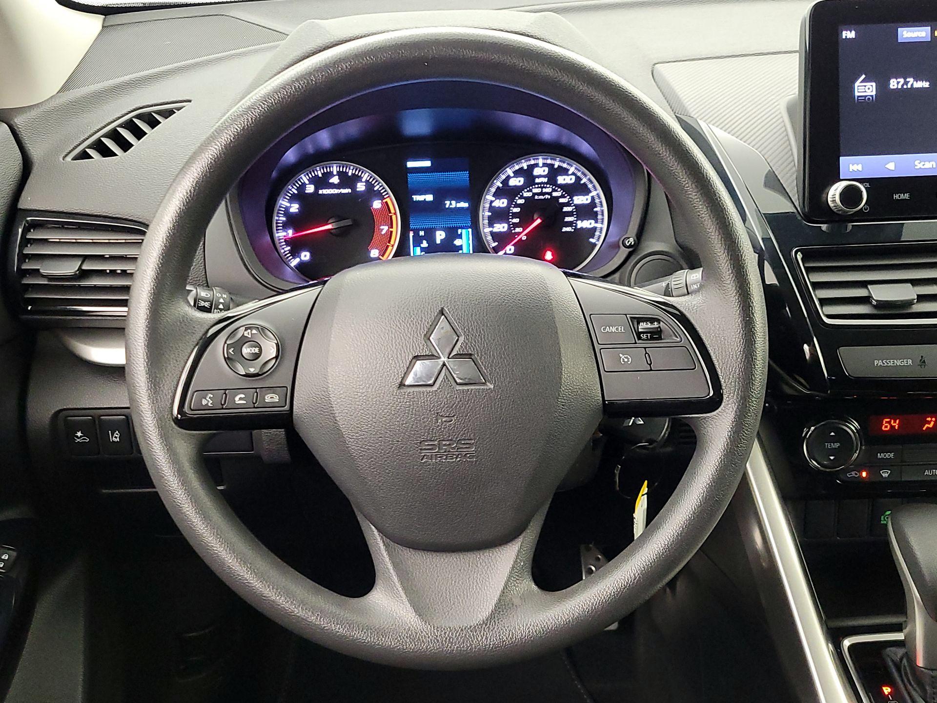 Thumbnail: 2022 Mitsubishi Eclipse Cross - 10