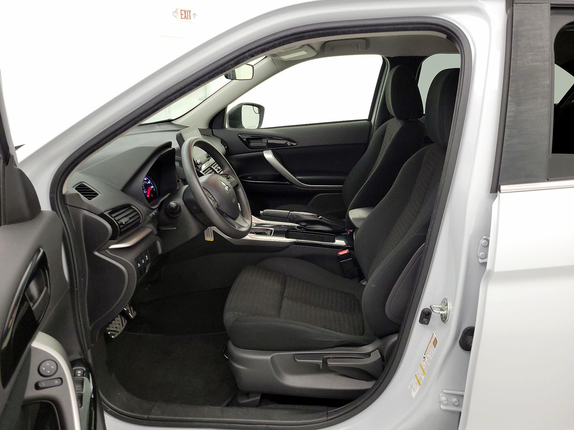 Thumbnail: 2022 Mitsubishi Eclipse Cross - 11