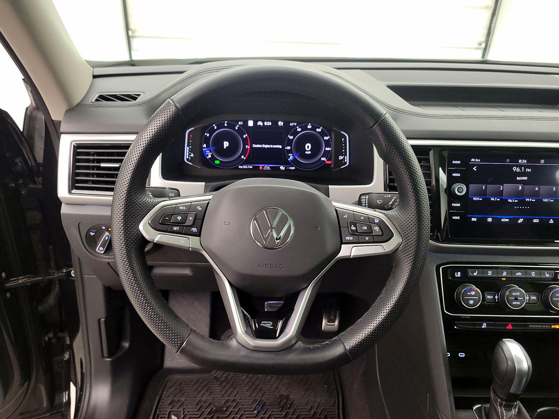 Thumbnail: 2022 Volkswagen Atlas - 10