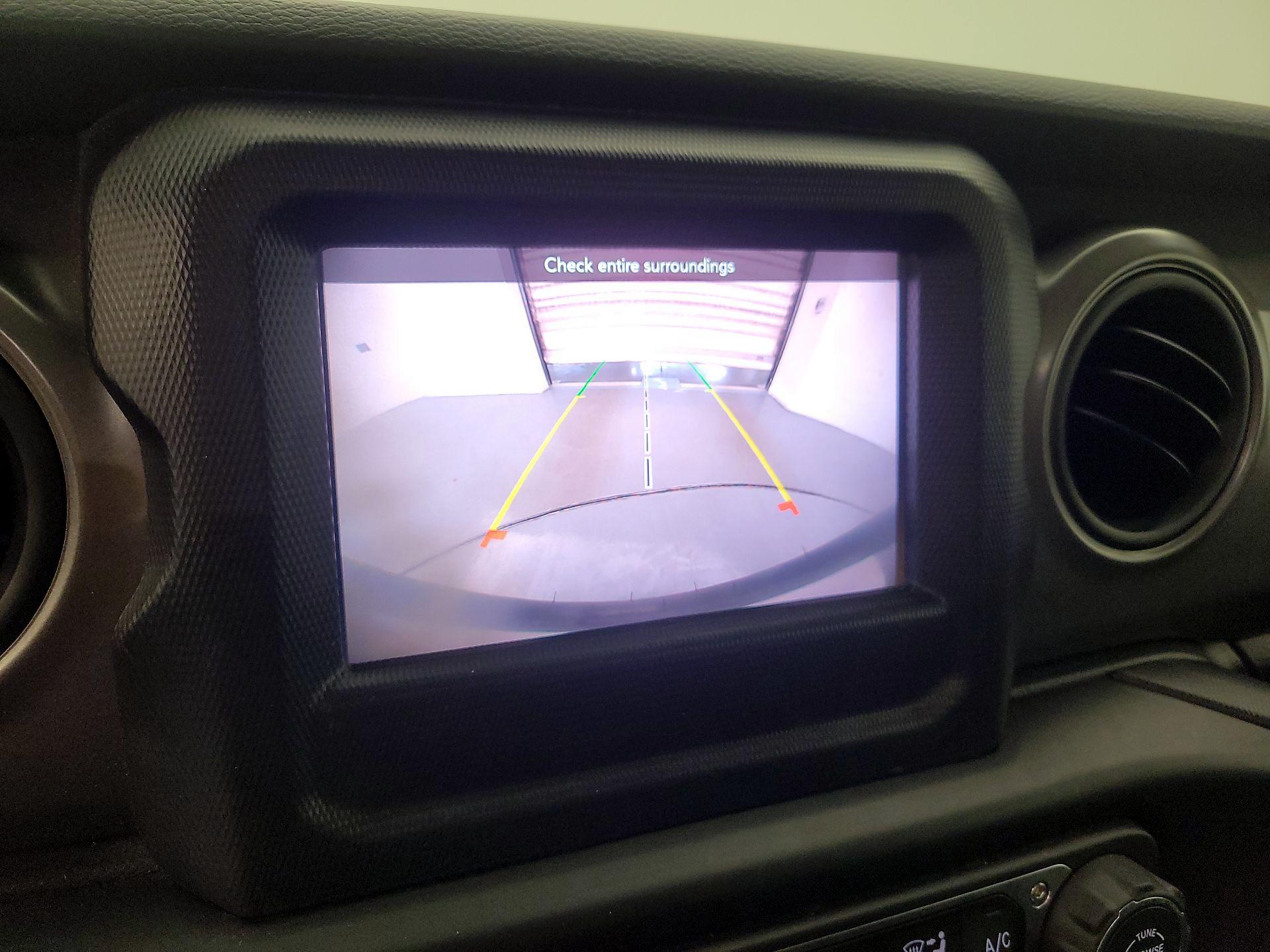 Thumbnail: 2023 Jeep Wrangler - 14