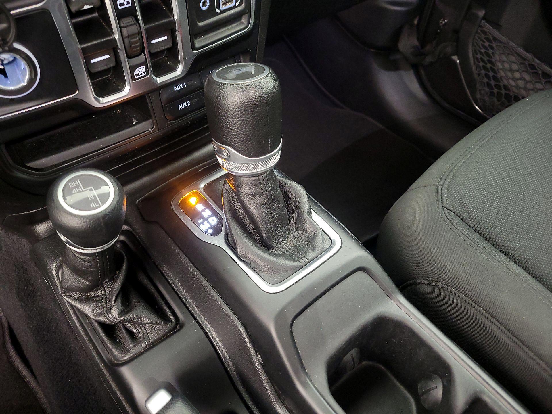 Thumbnail: 2023 Jeep Wrangler - 17