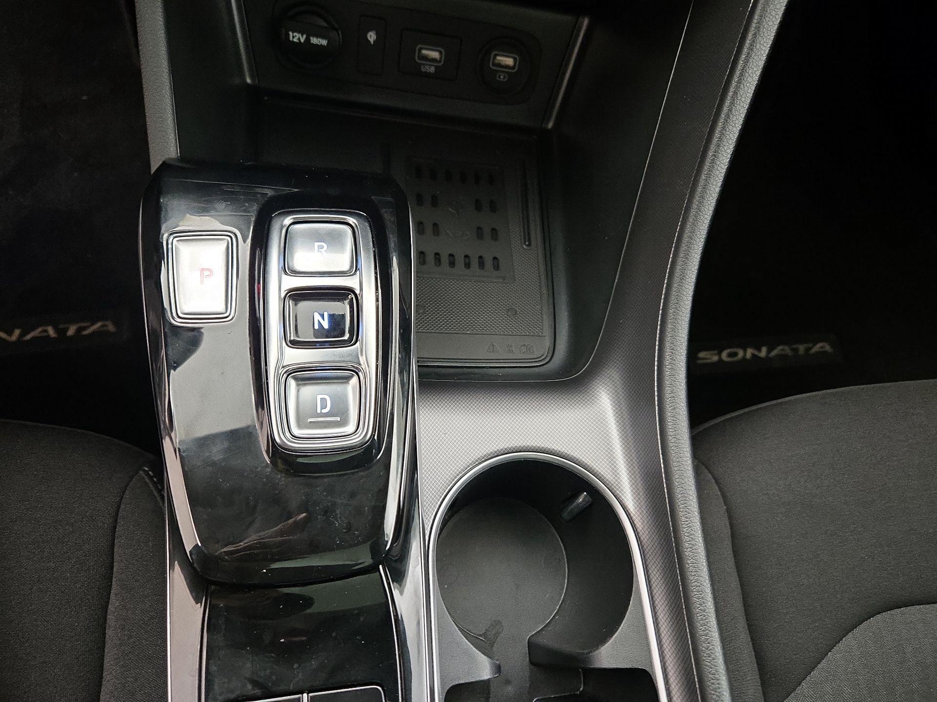 Thumbnail: 2022 Hyundai Sonata - 17