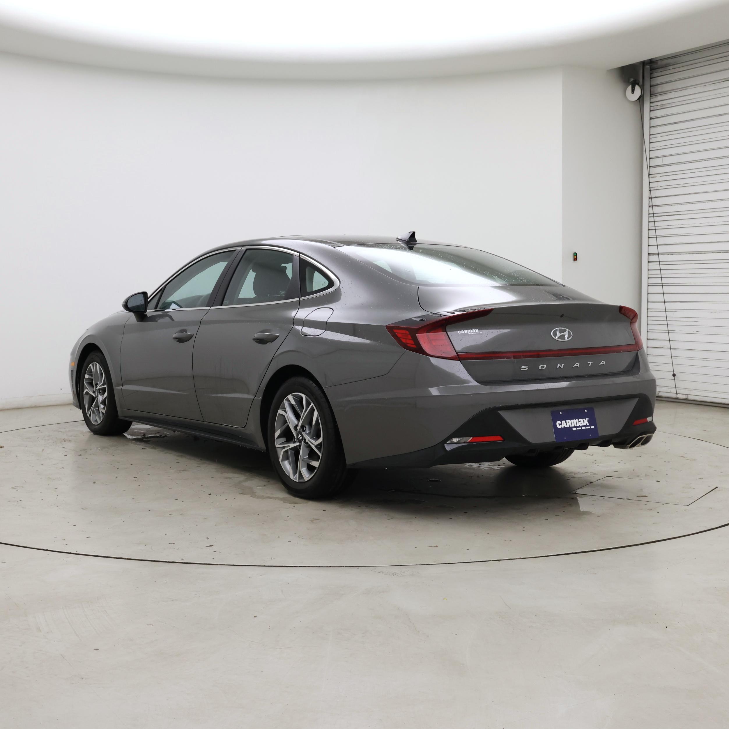 Thumbnail: 2022 Hyundai Sonata - 2