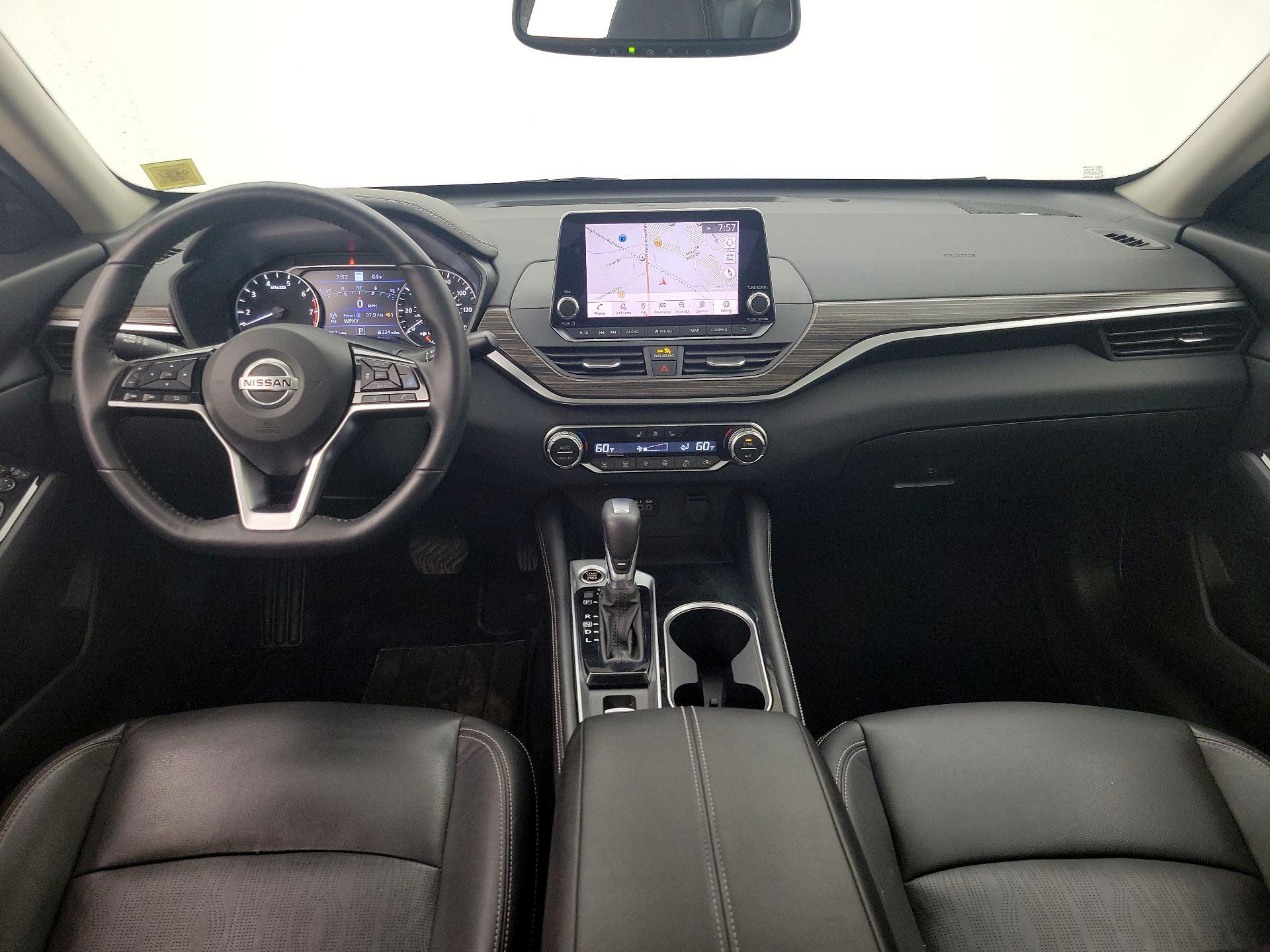 Thumbnail: 2020 Nissan Altima - 9