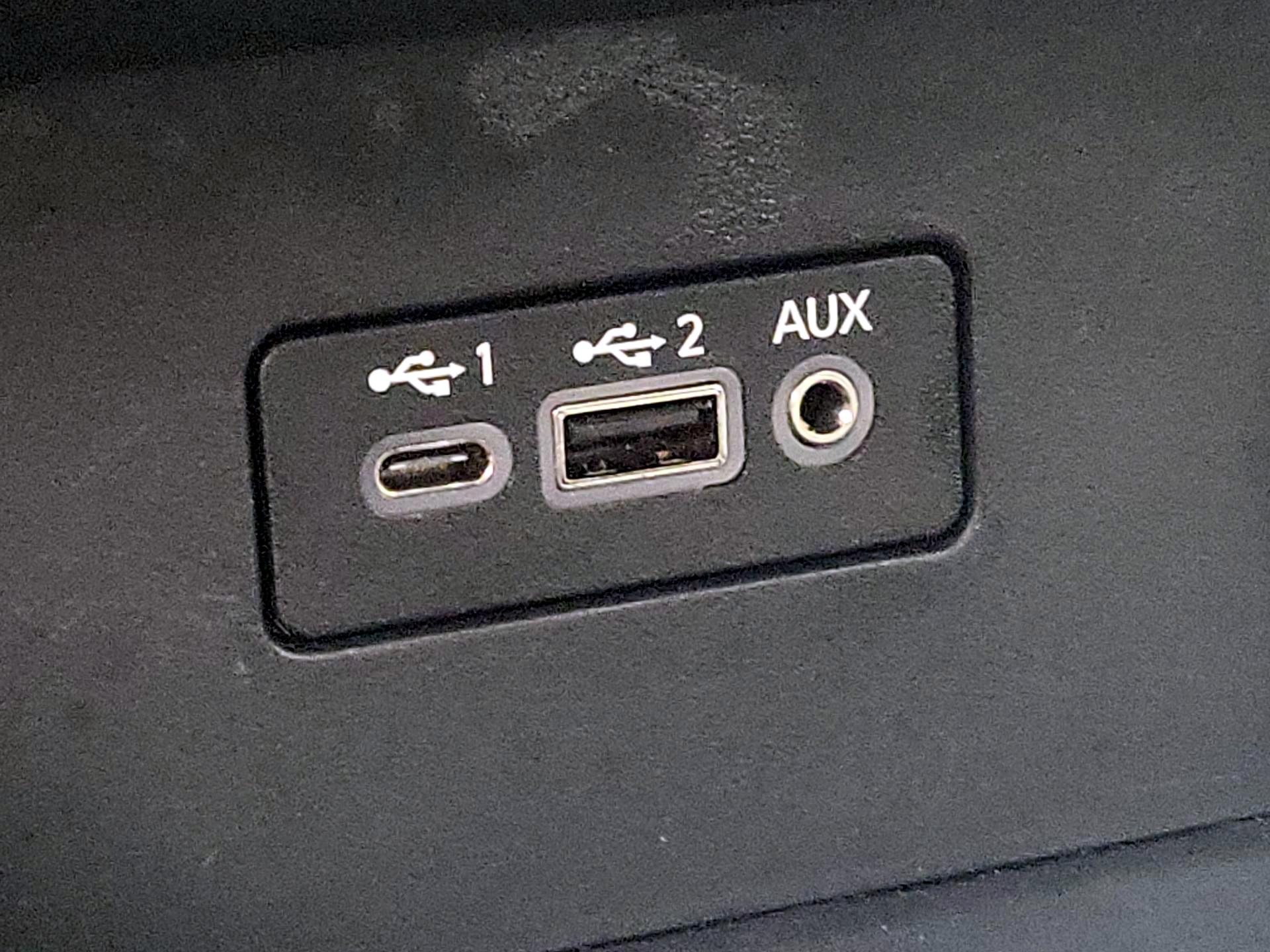 Thumbnail: 2020 Nissan Altima - 19