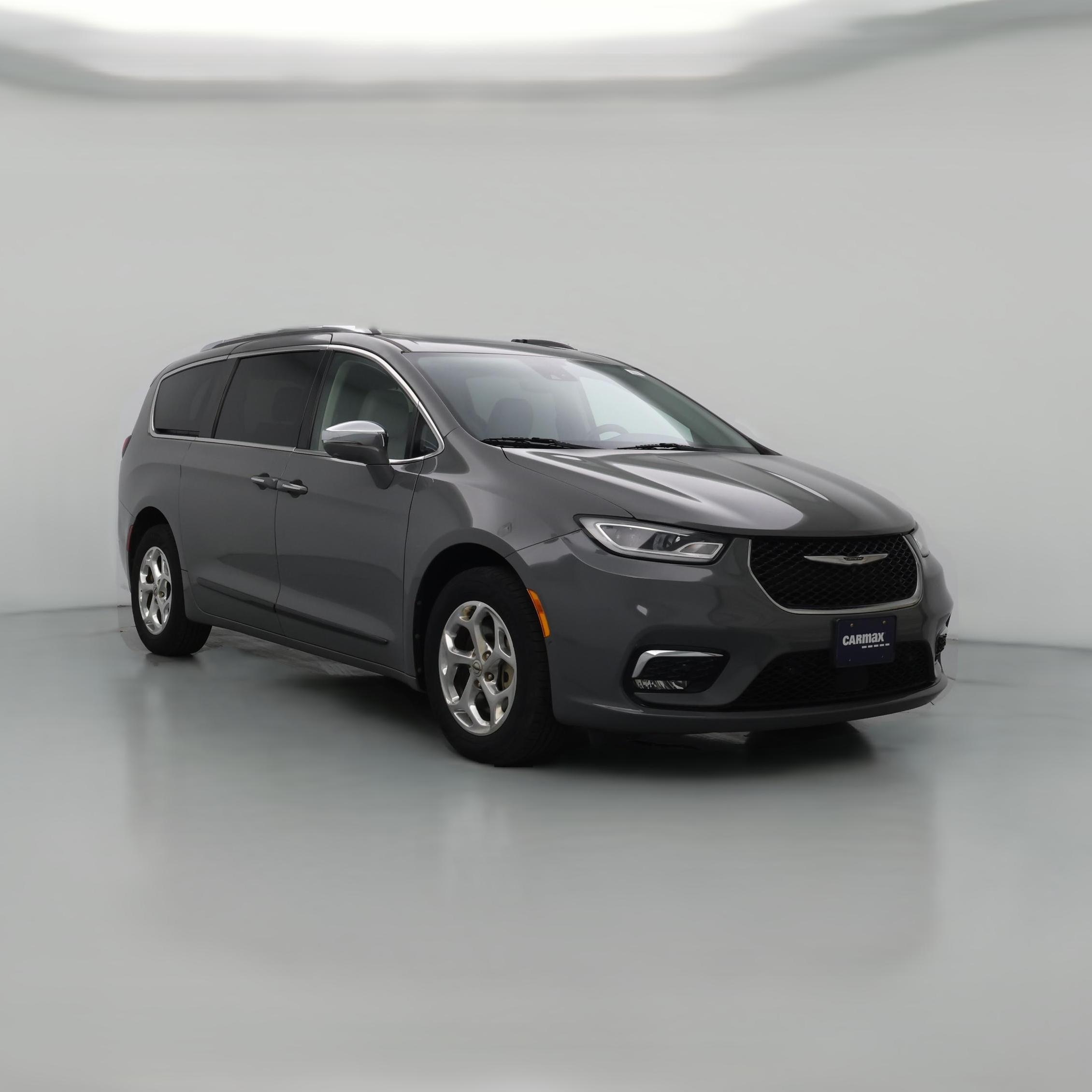 Thumbnail: 2021 Chrysler Pacifica - 1