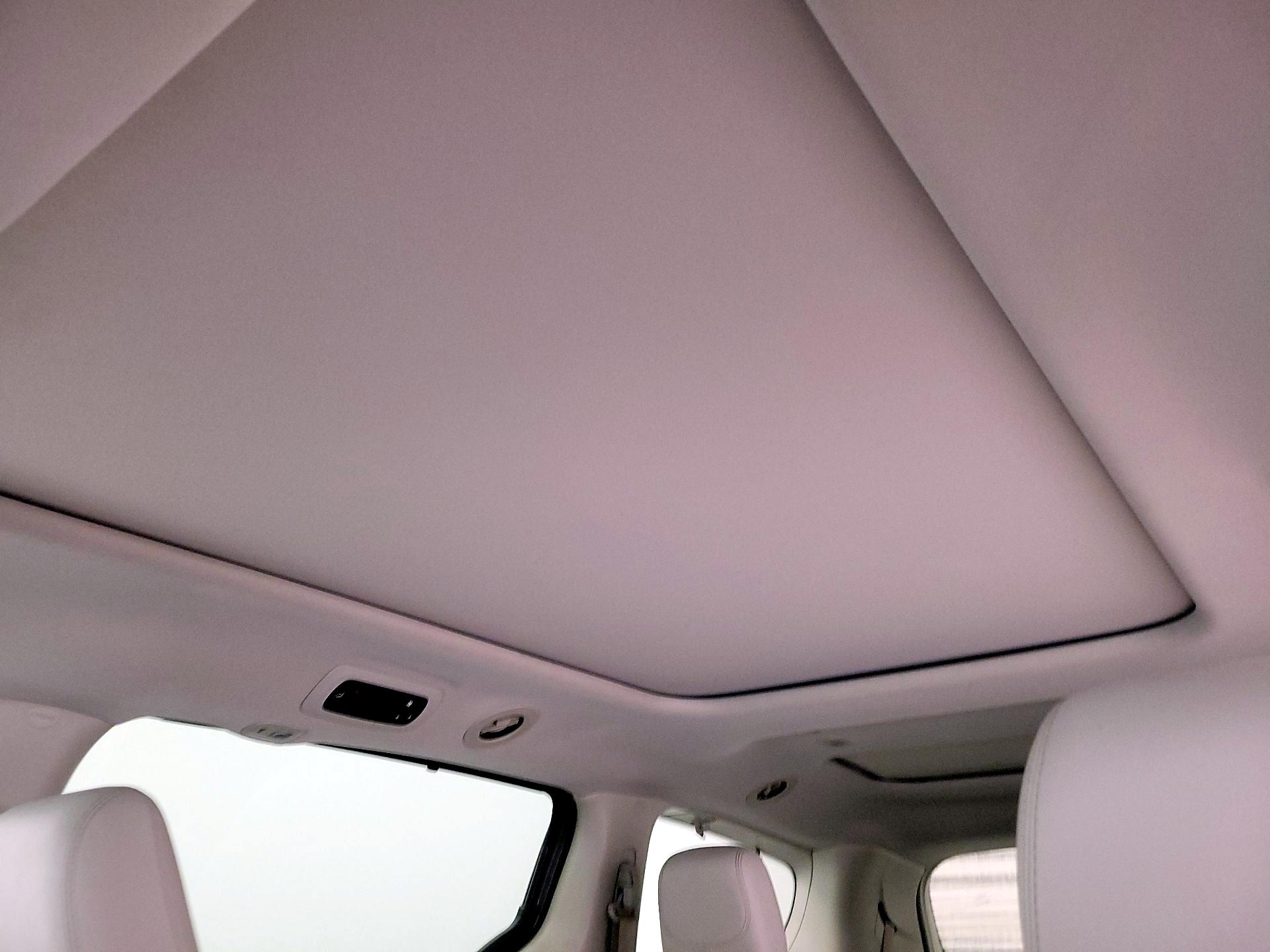 Thumbnail: 2021 Chrysler Pacifica - 20