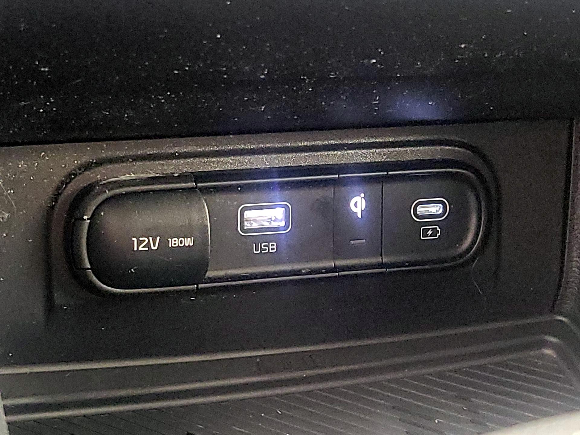 Thumbnail: 2023 Kia Sportage - 19