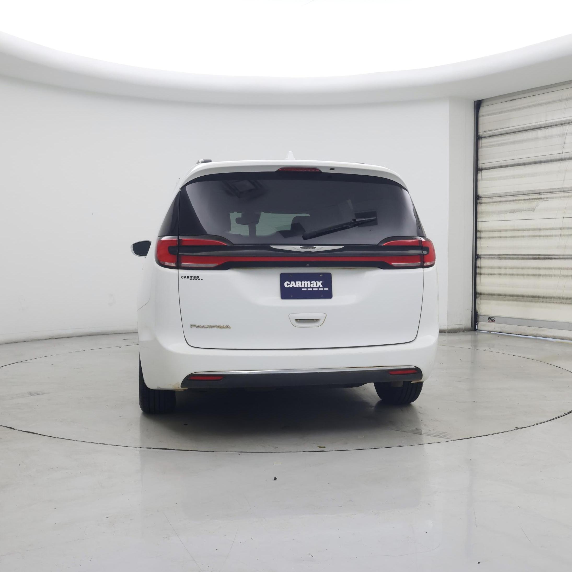 Thumbnail: 2022 Chrysler Pacifica - 6