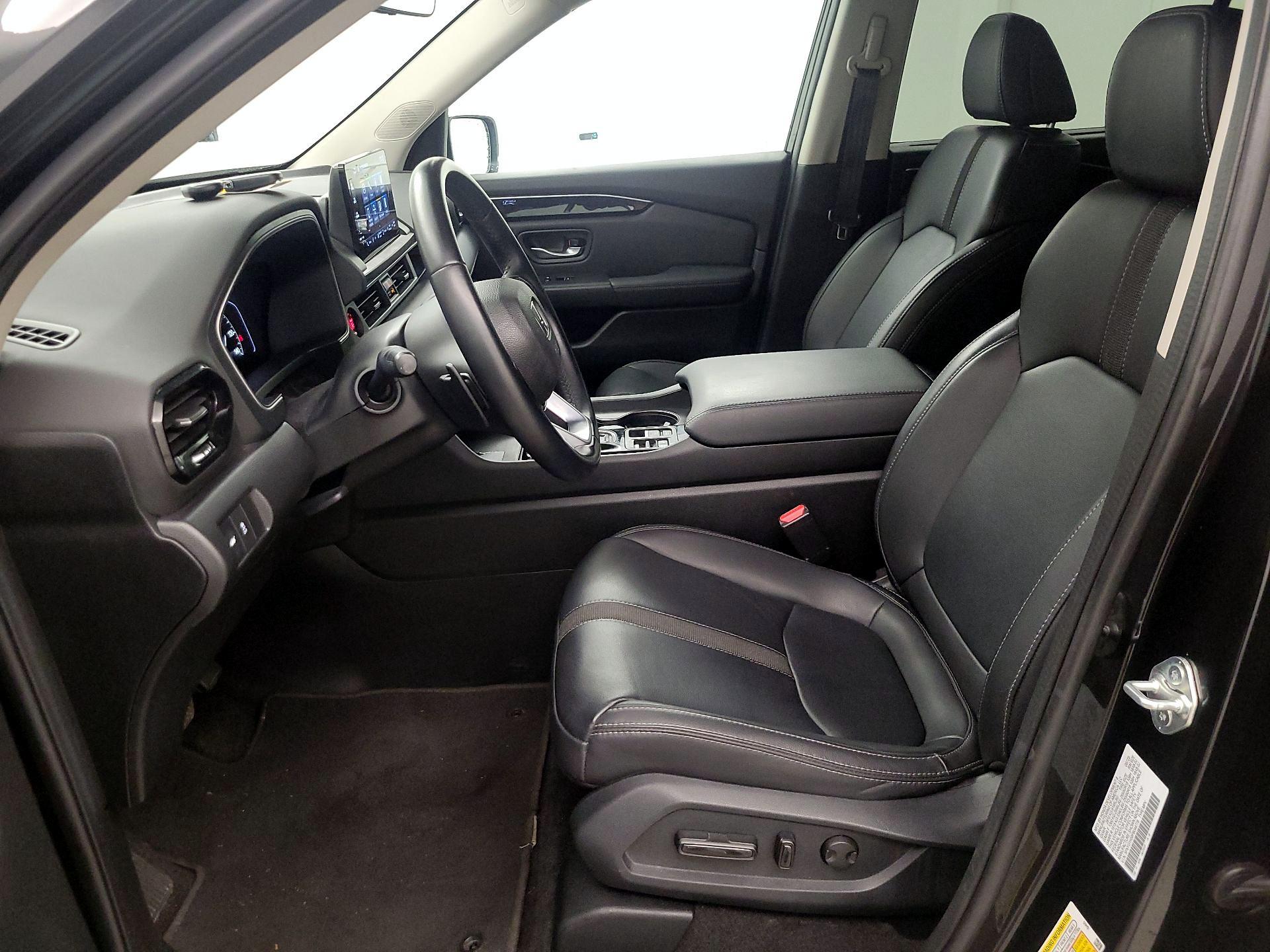 Thumbnail: 2023 Honda Pilot - 11