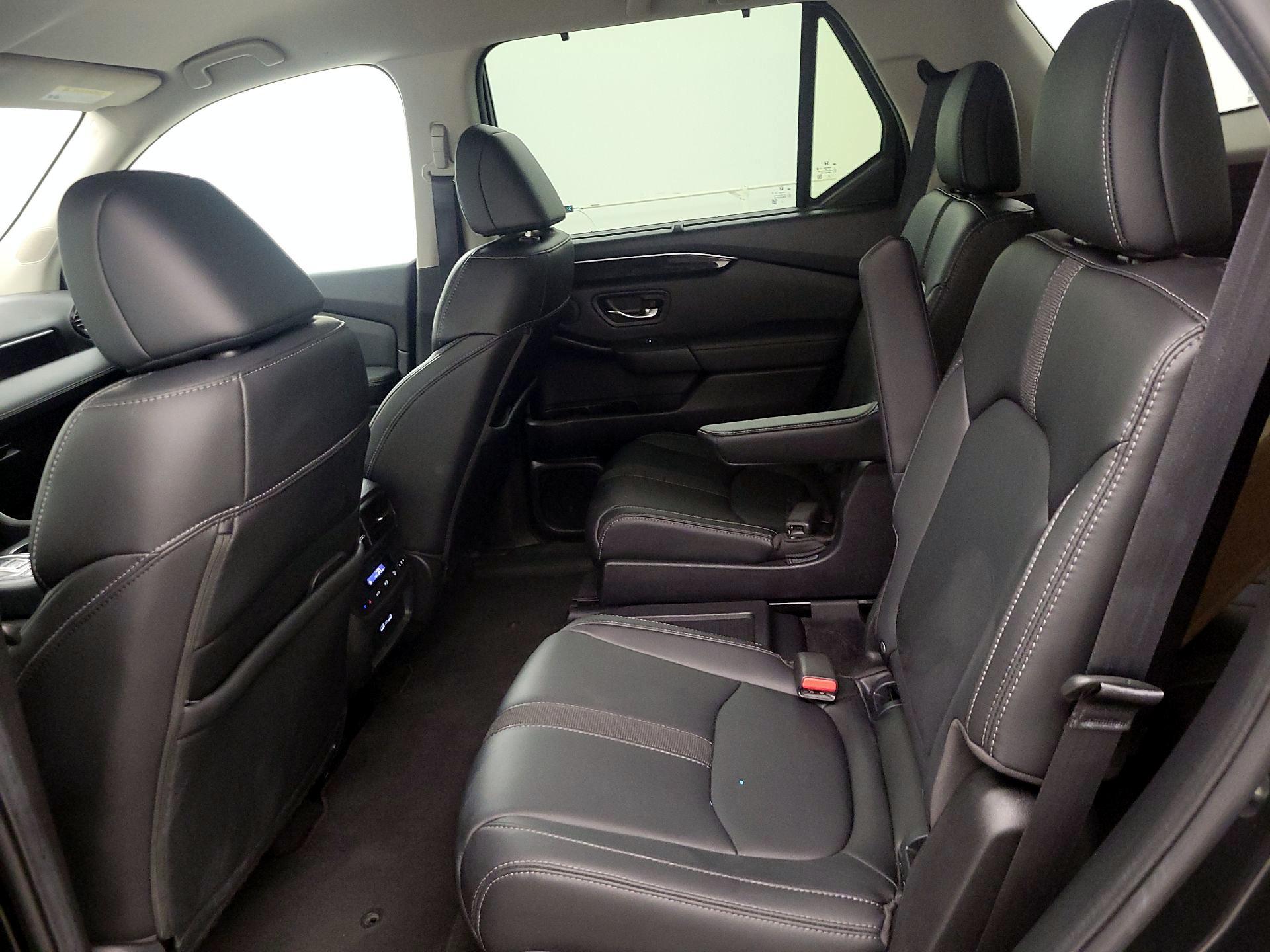 Thumbnail: 2023 Honda Pilot - 19