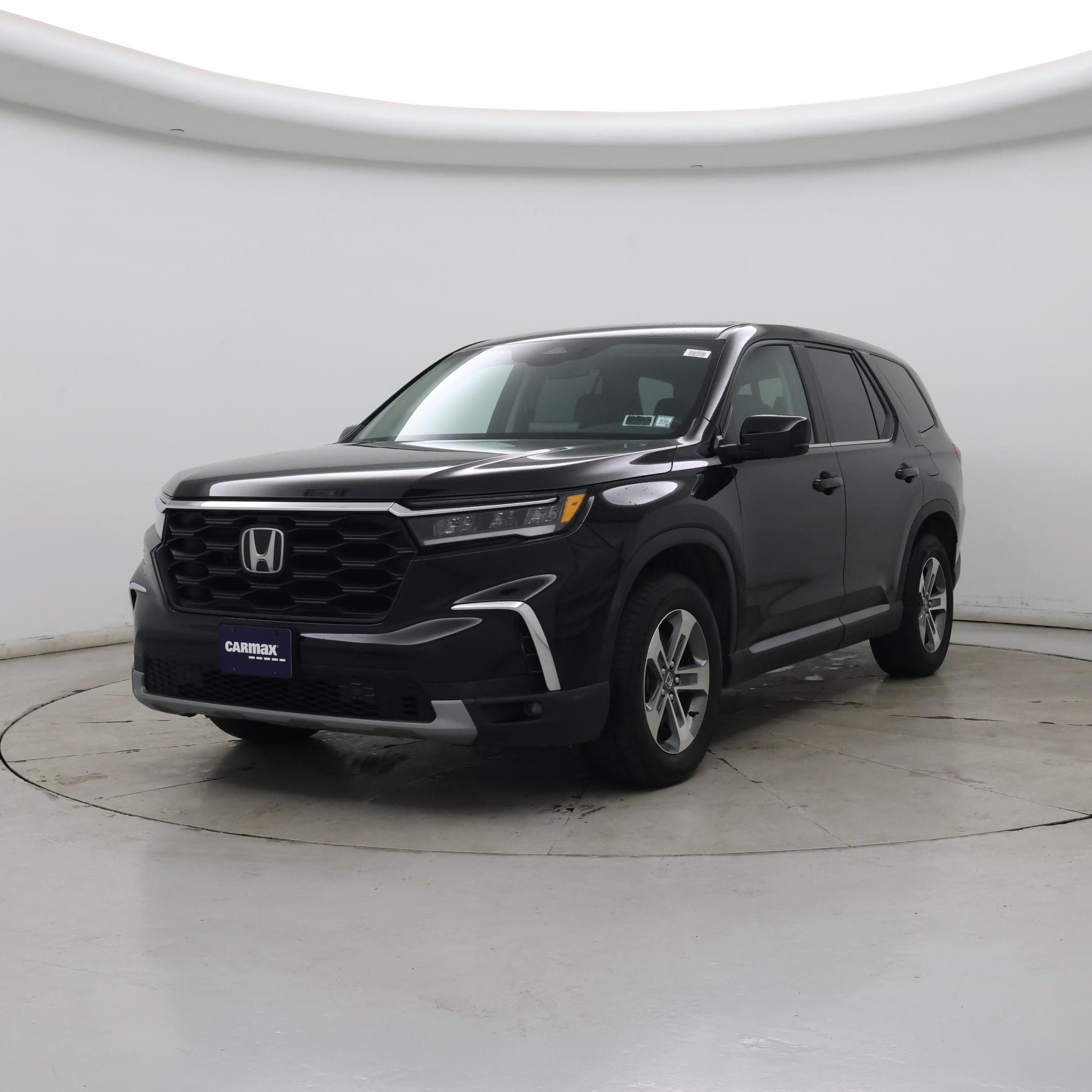 Thumbnail: 2023 Honda Pilot - 4