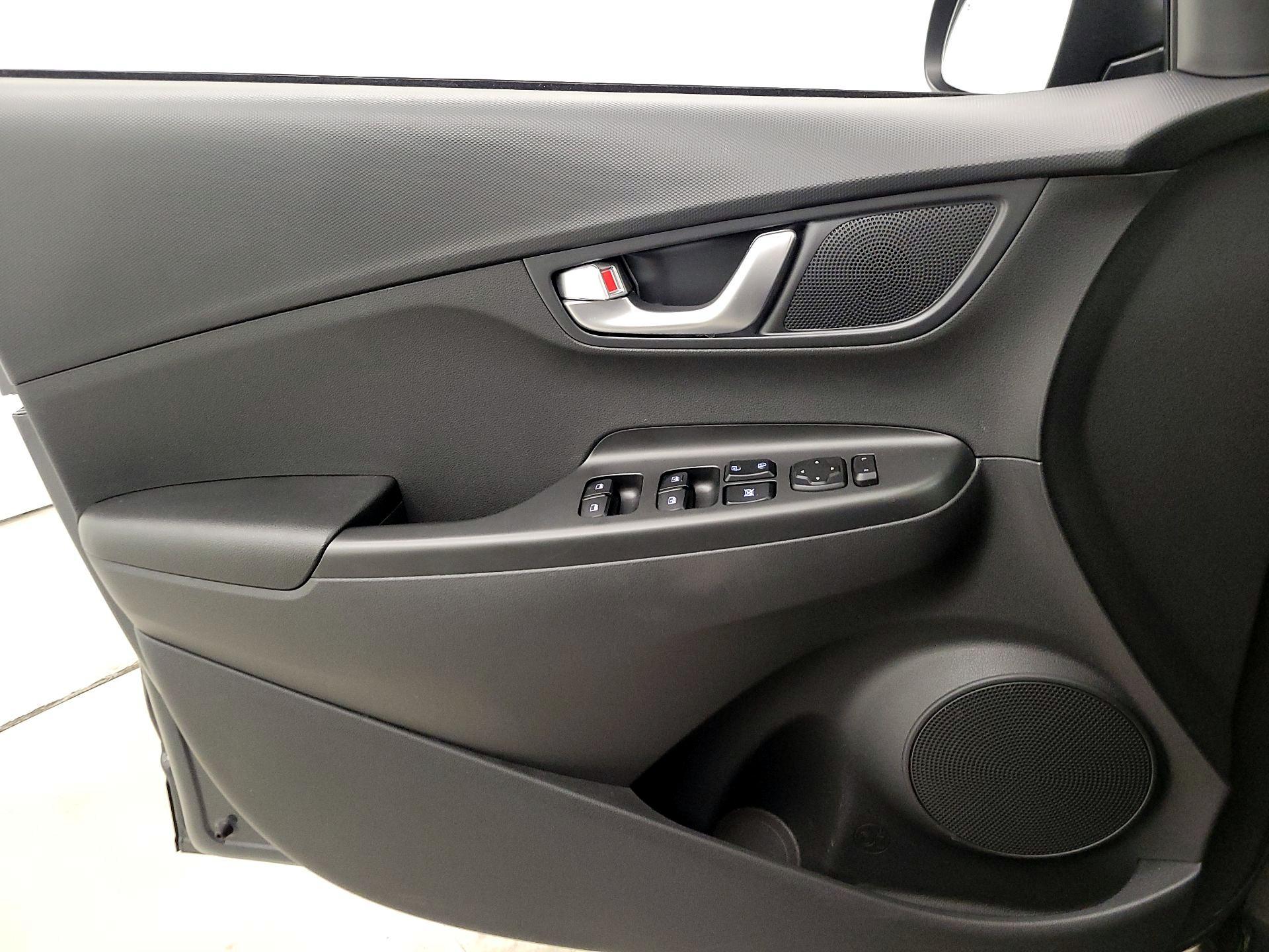 Thumbnail: 2023 Hyundai Kona - 12