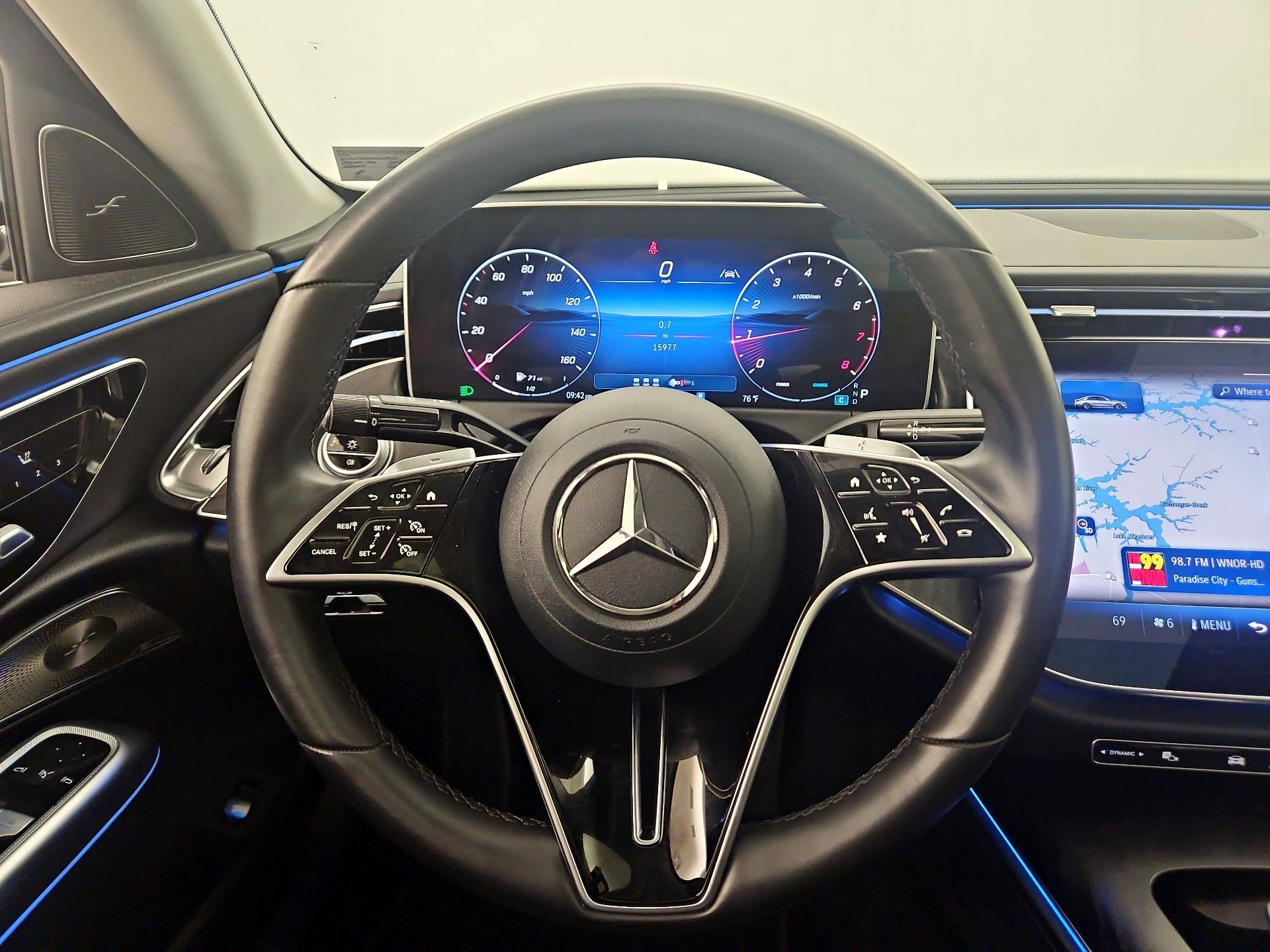 Thumbnail: 2024 Mercedes-Benz E-Class - 10