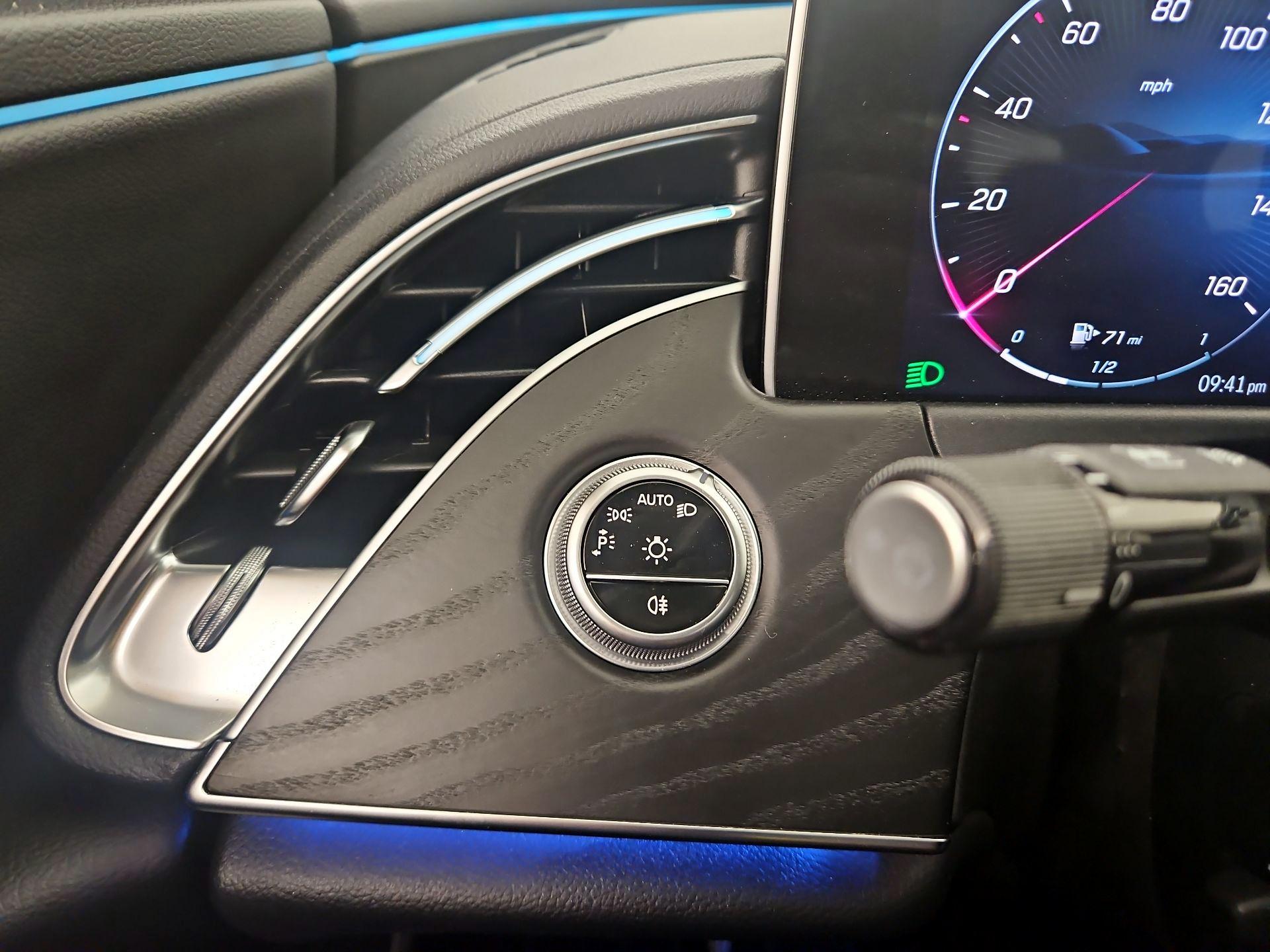 Thumbnail: 2024 Mercedes-Benz E-Class - 13