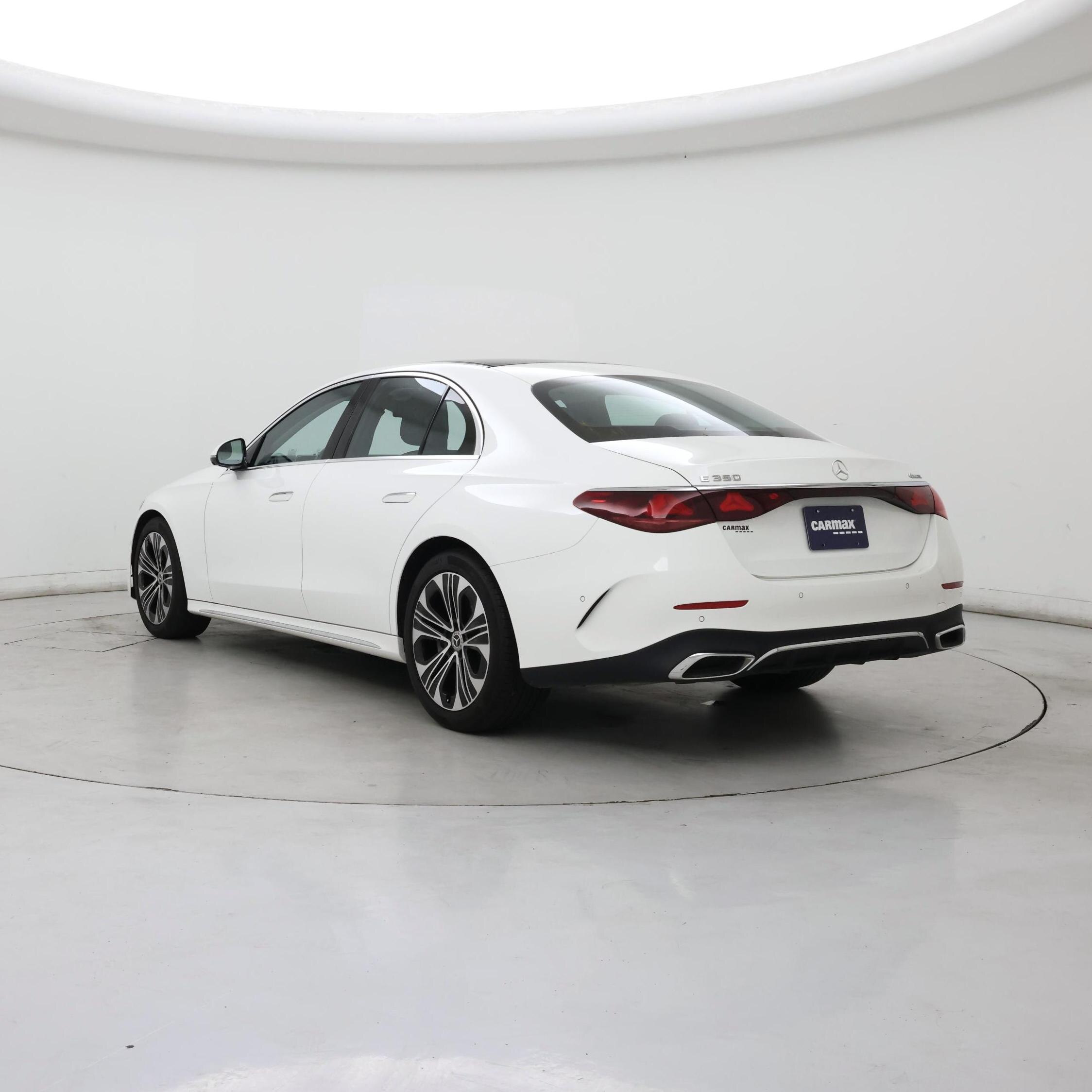 Thumbnail: 2024 Mercedes-Benz E-Class - 2
