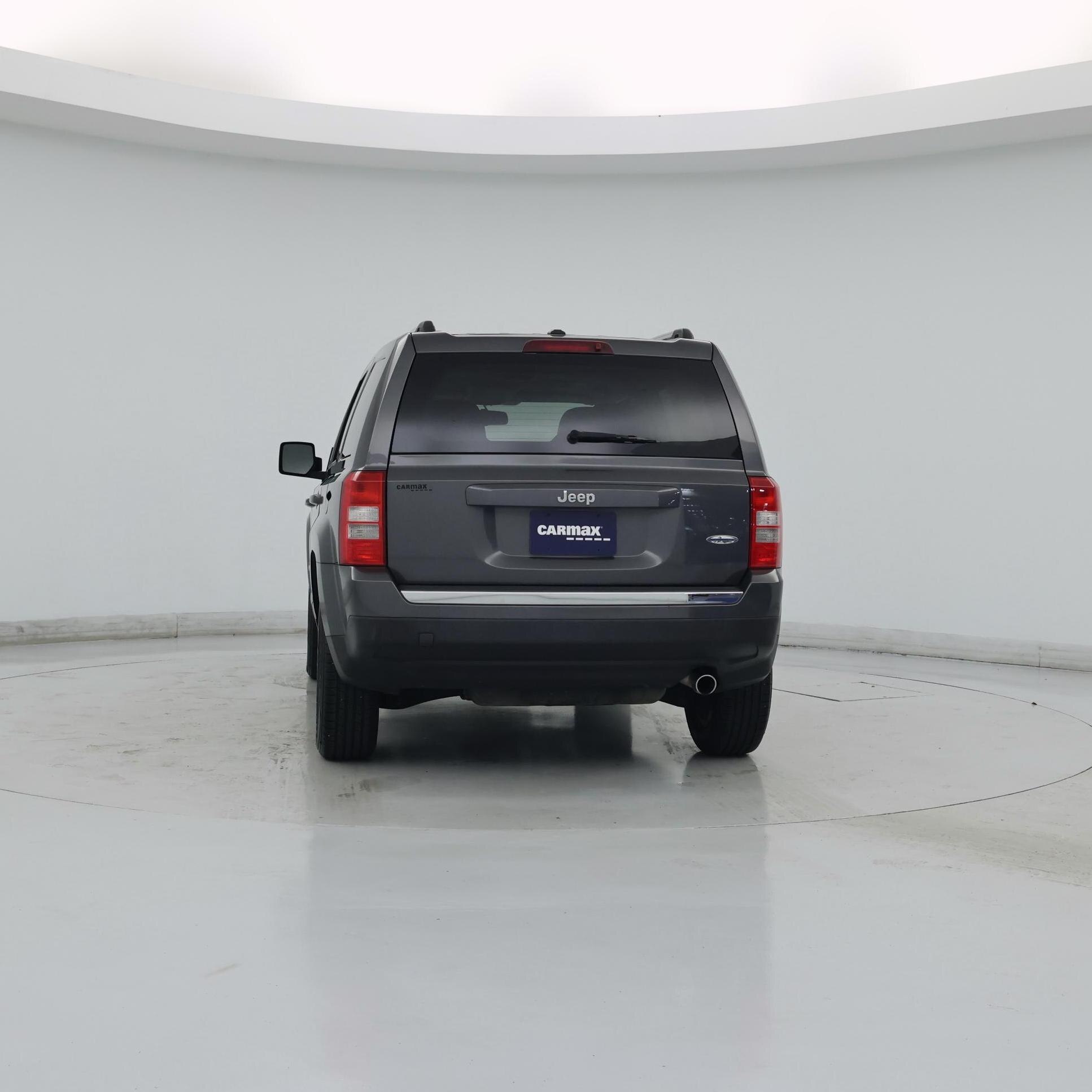 Thumbnail: 2017 Jeep Patriot - 6