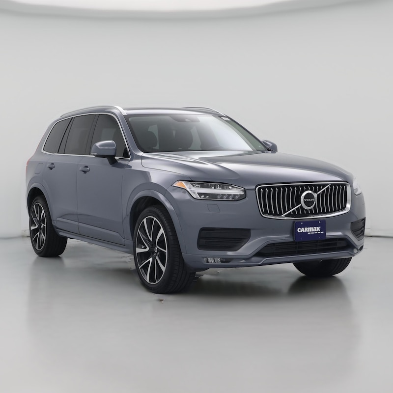 2022 Volvo XC90 T6 Momentum