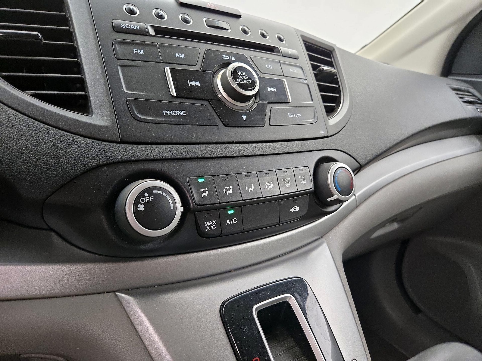 2014 Honda CR-V LX - Photo 17