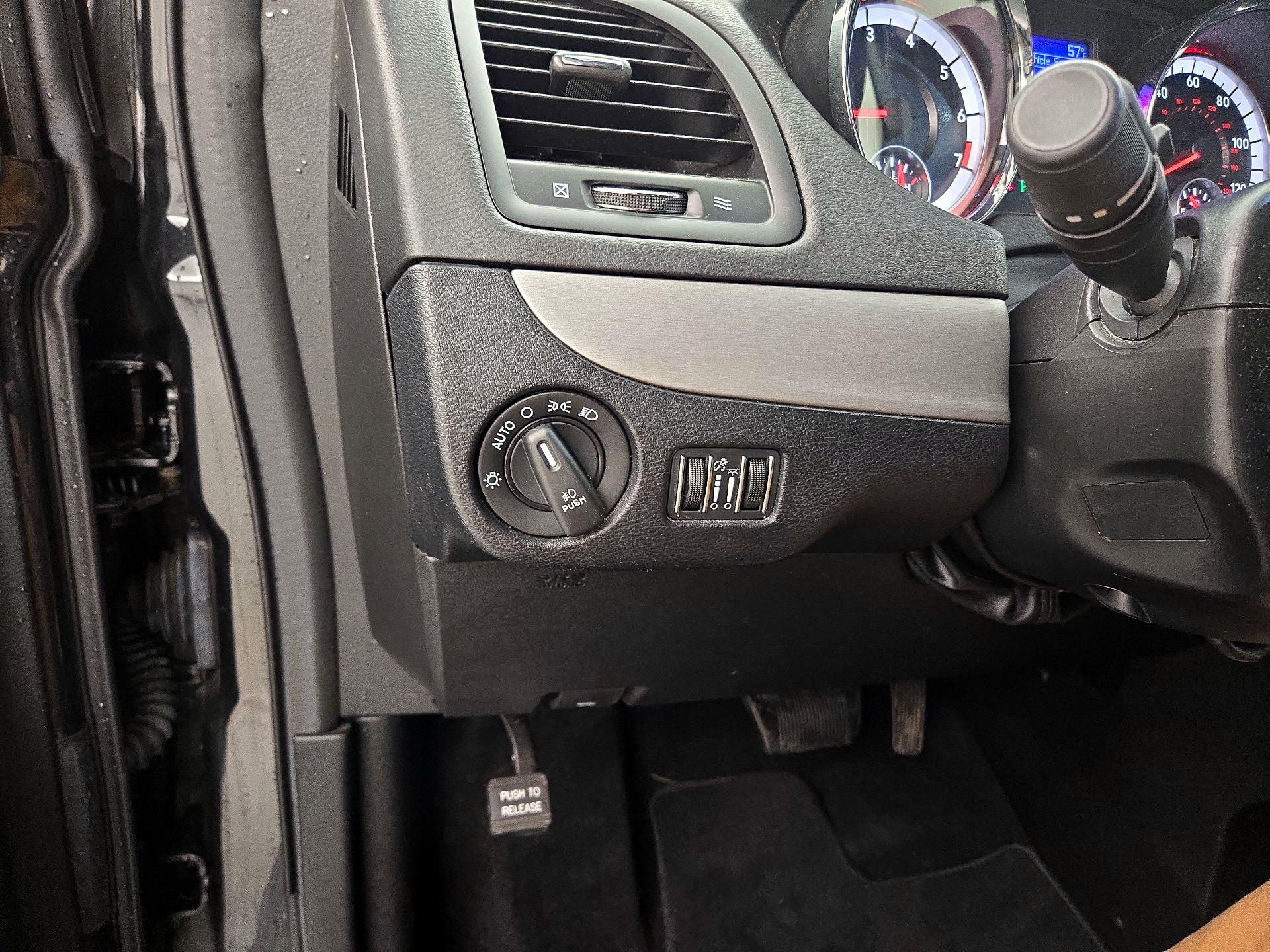 Thumbnail: 2019 Dodge Grand Caravan - 13
