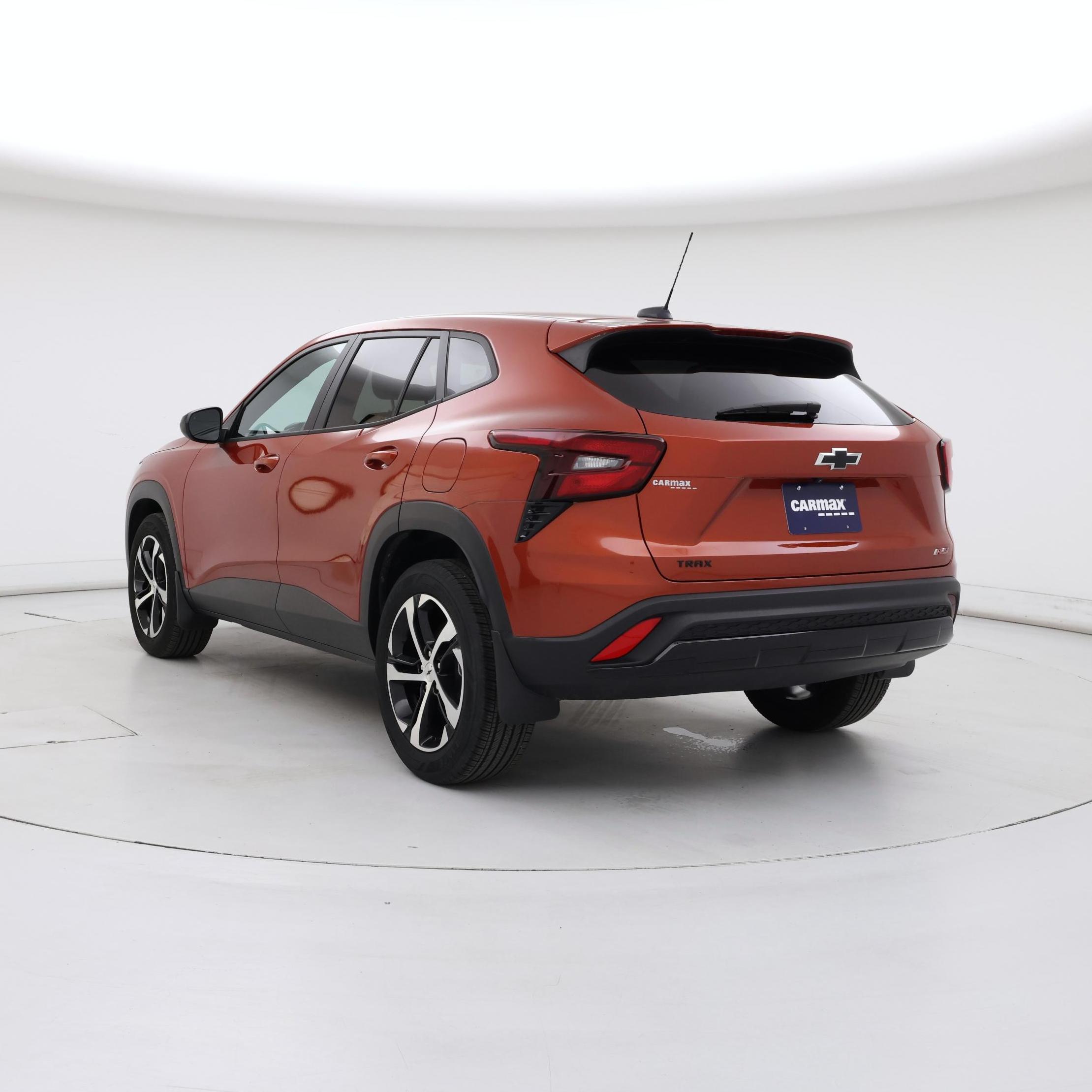 Thumbnail: 2024 Chevrolet Trax - 2