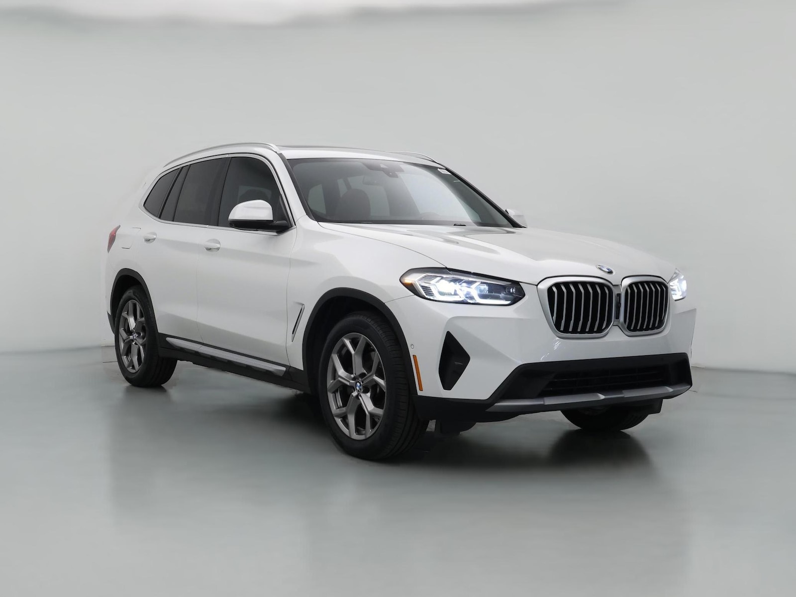 2023 BMW X3 30i