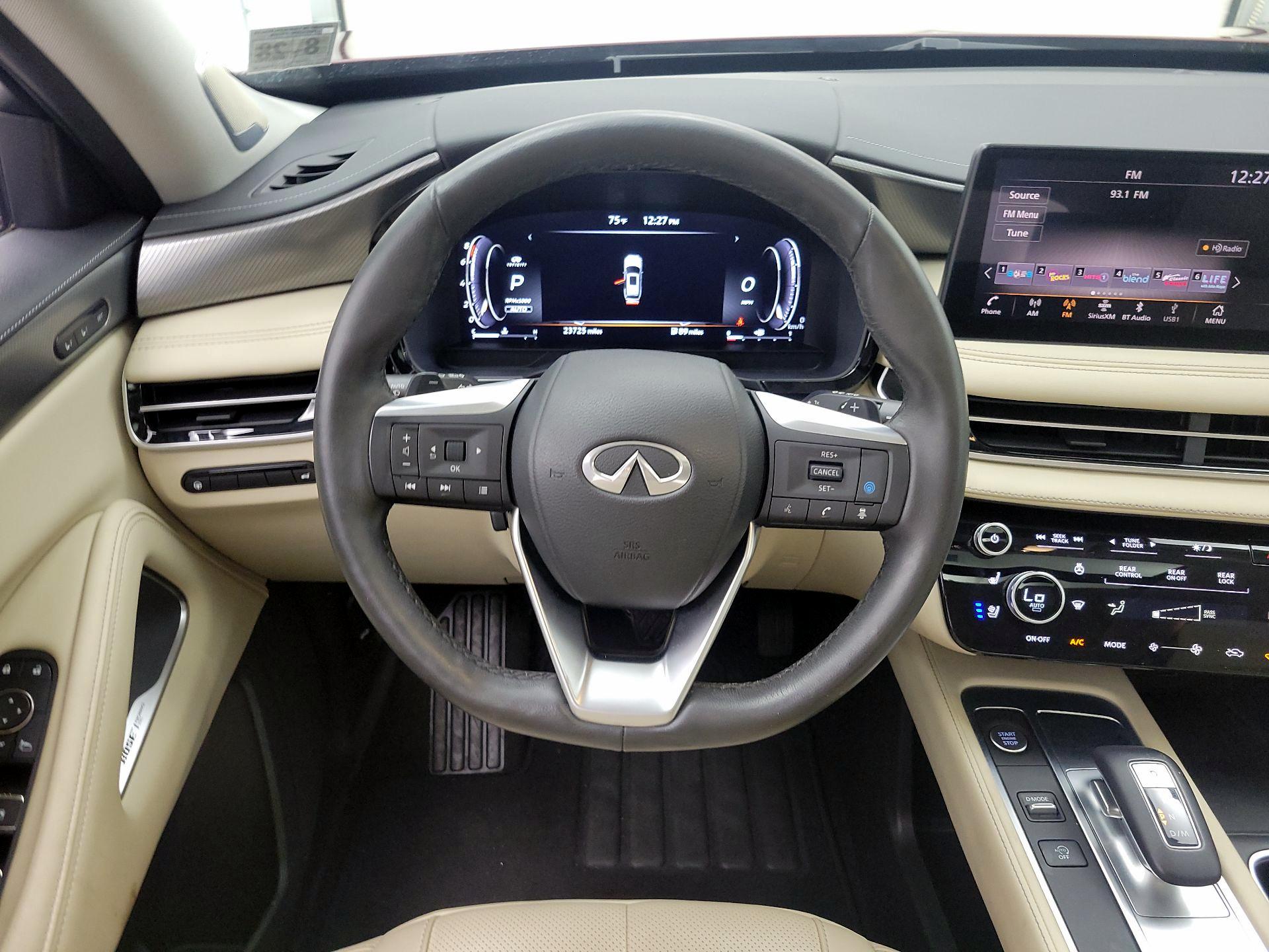 Thumbnail: 2023 INFINITI QX60 - 10