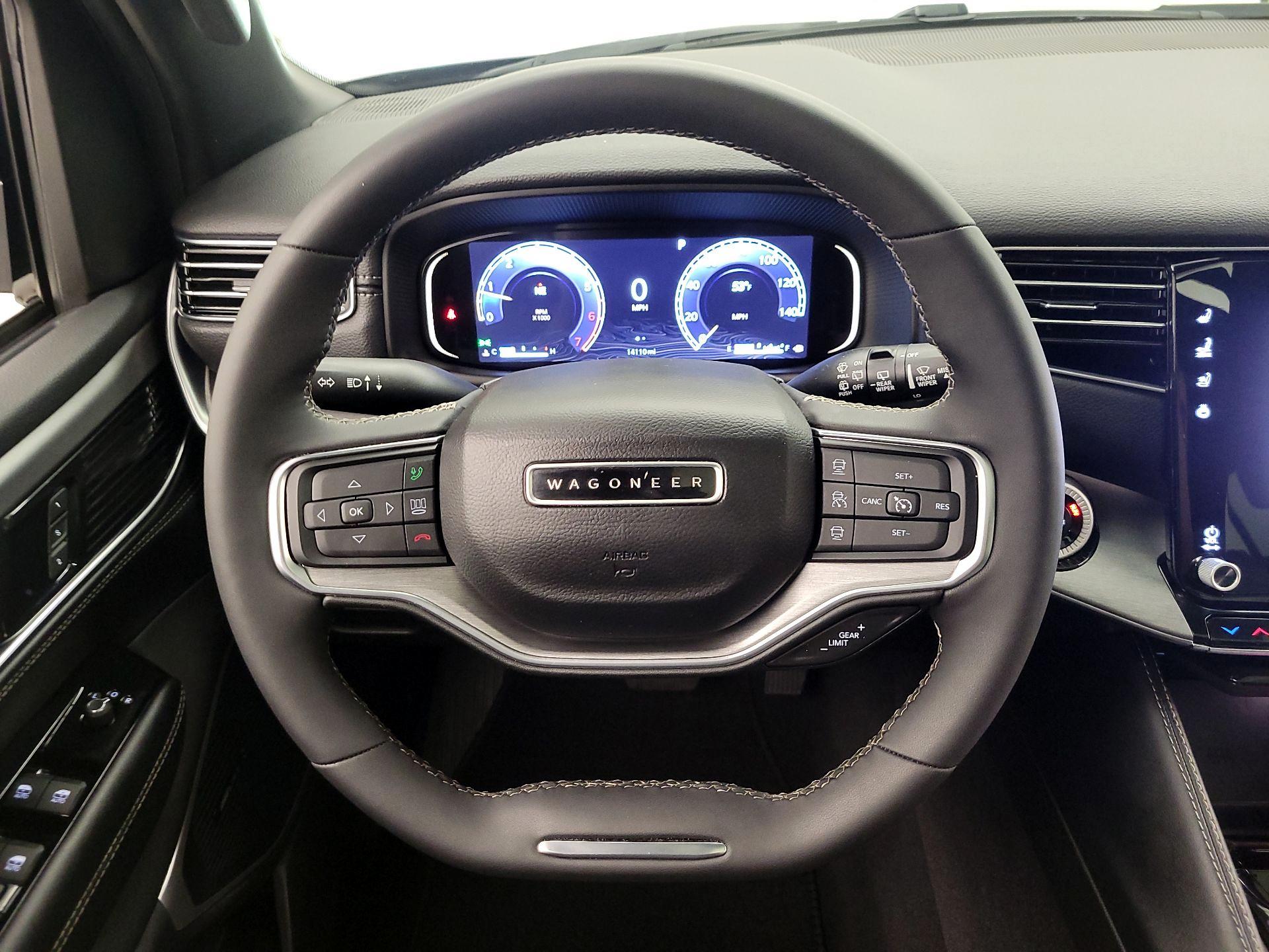 Thumbnail: 2024 Jeep Wagoneer - 10