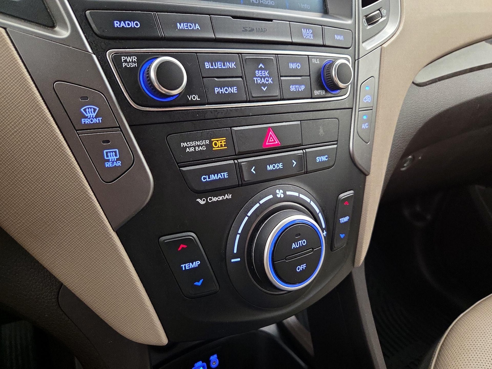 2017 Hyundai Santa Fe Sport 2.0T Ultimate - Photo 18