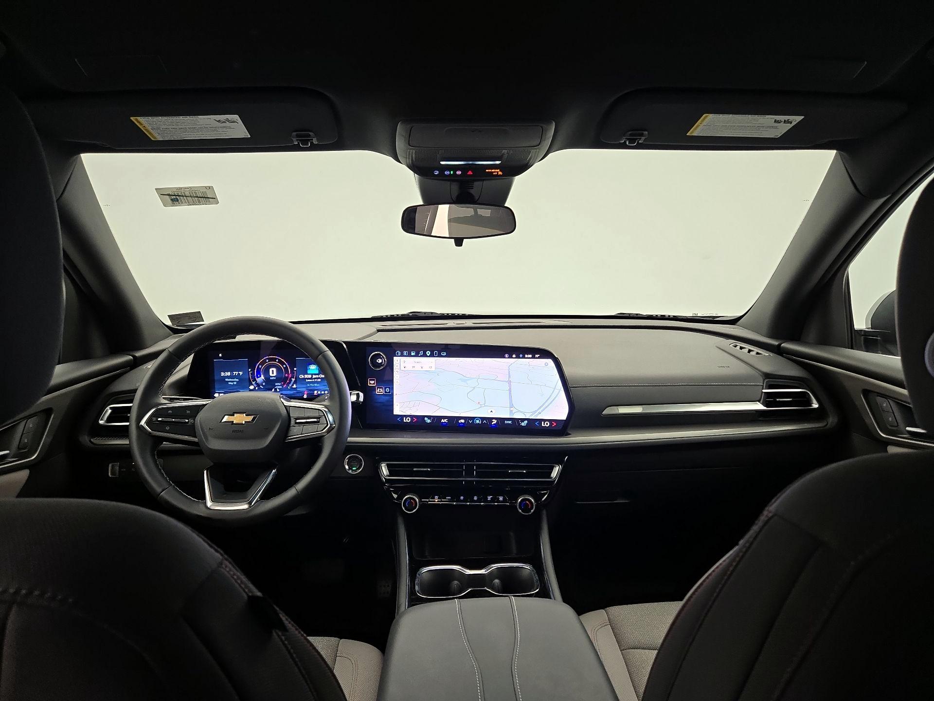 Thumbnail: 2025 Chevrolet Traverse - 9