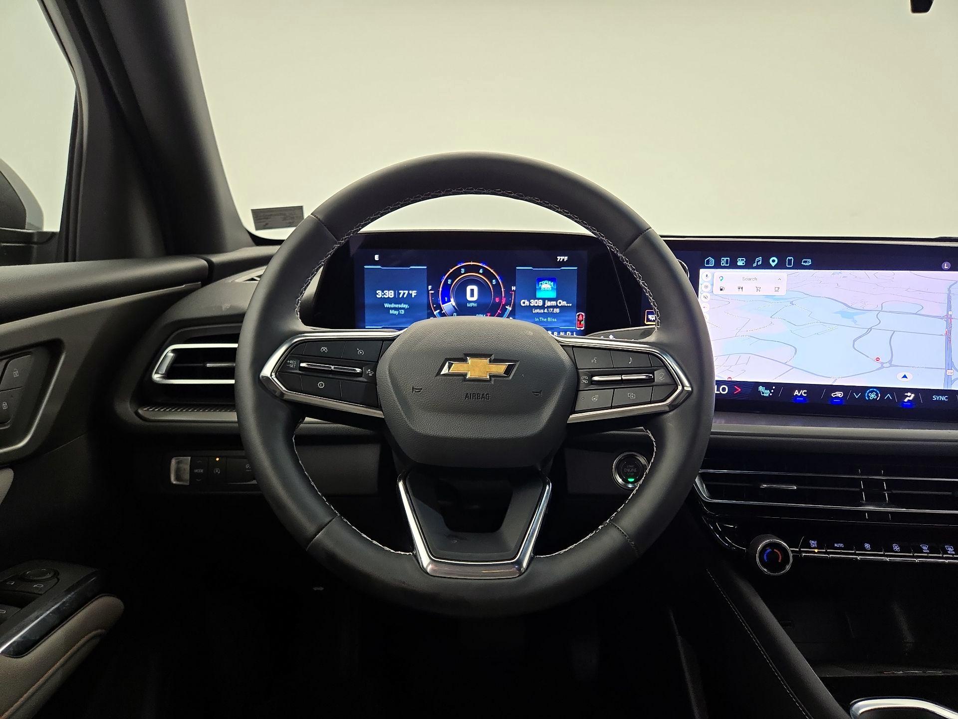Thumbnail: 2025 Chevrolet Traverse - 10