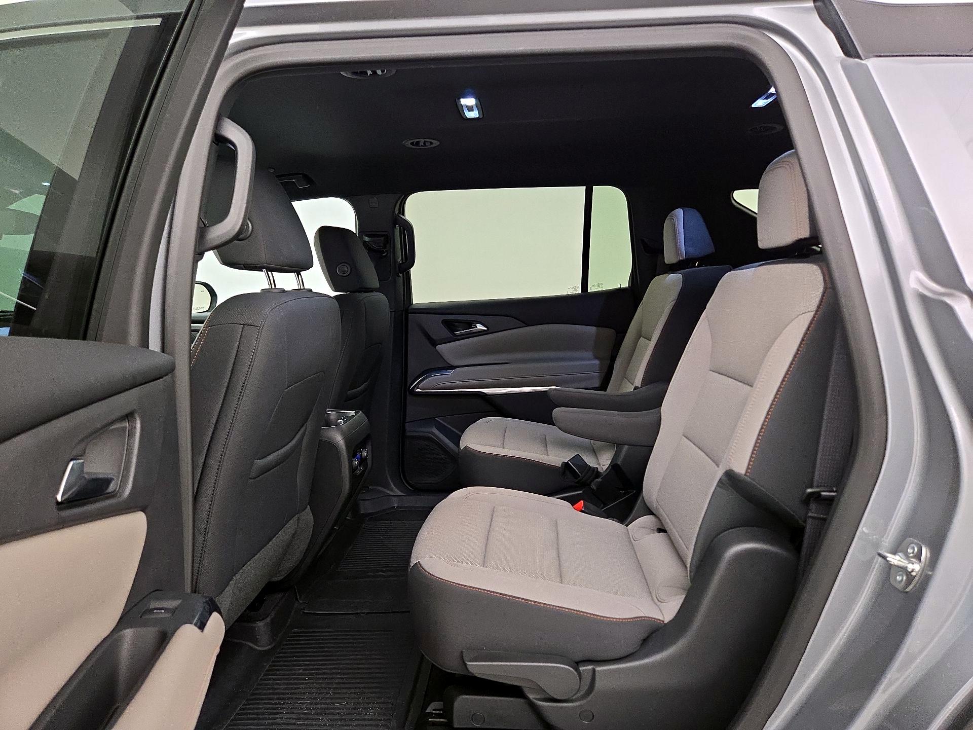 Thumbnail: 2025 Chevrolet Traverse - 20
