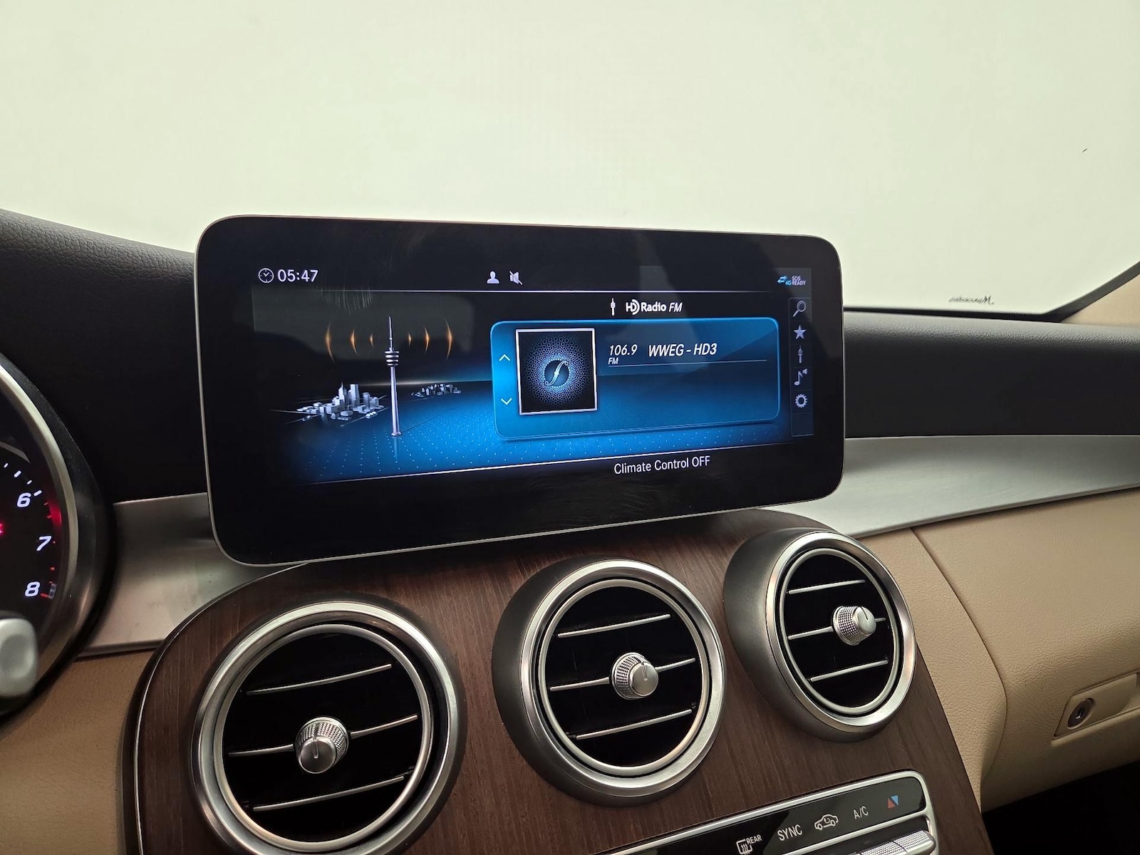 2020 Mercedes-Benz C-Class Sedan C300 - Photo 16