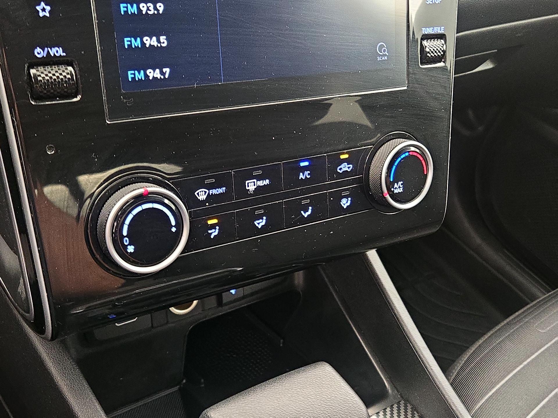 Thumbnail: 2023 Hyundai Santa Cruz - 16