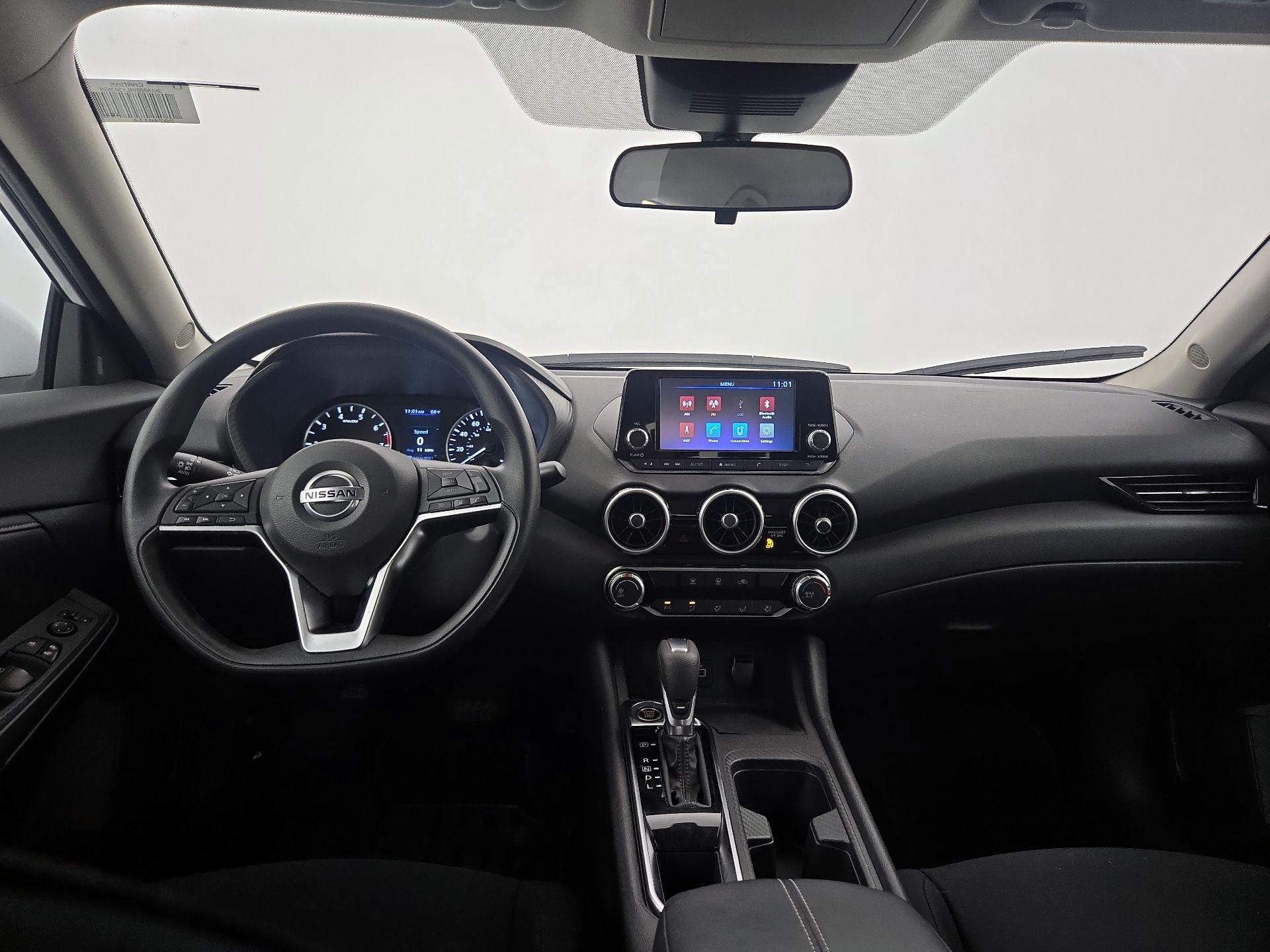 Thumbnail: 2020 Nissan Sentra - 9