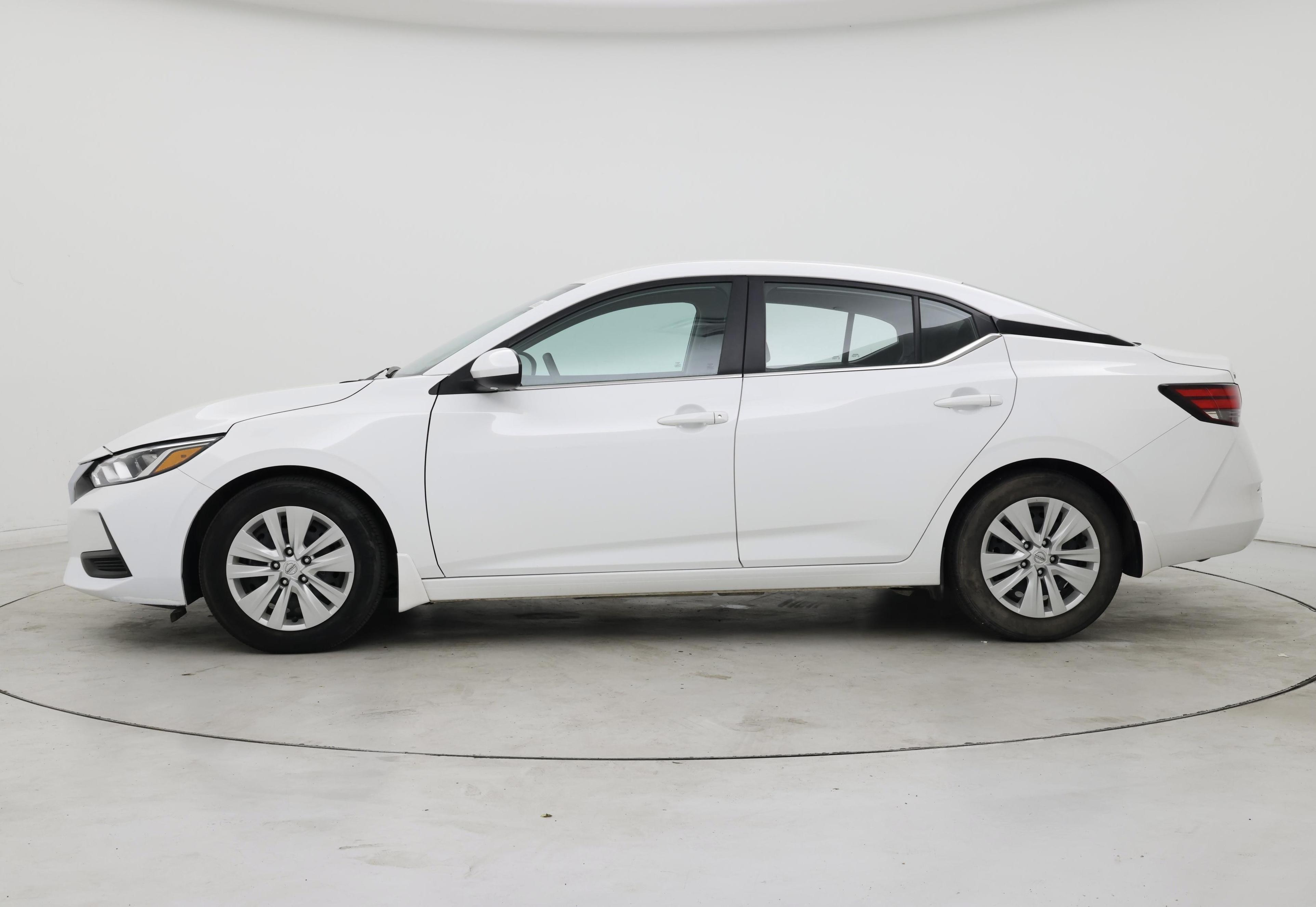 Thumbnail: 2020 Nissan Sentra - 3