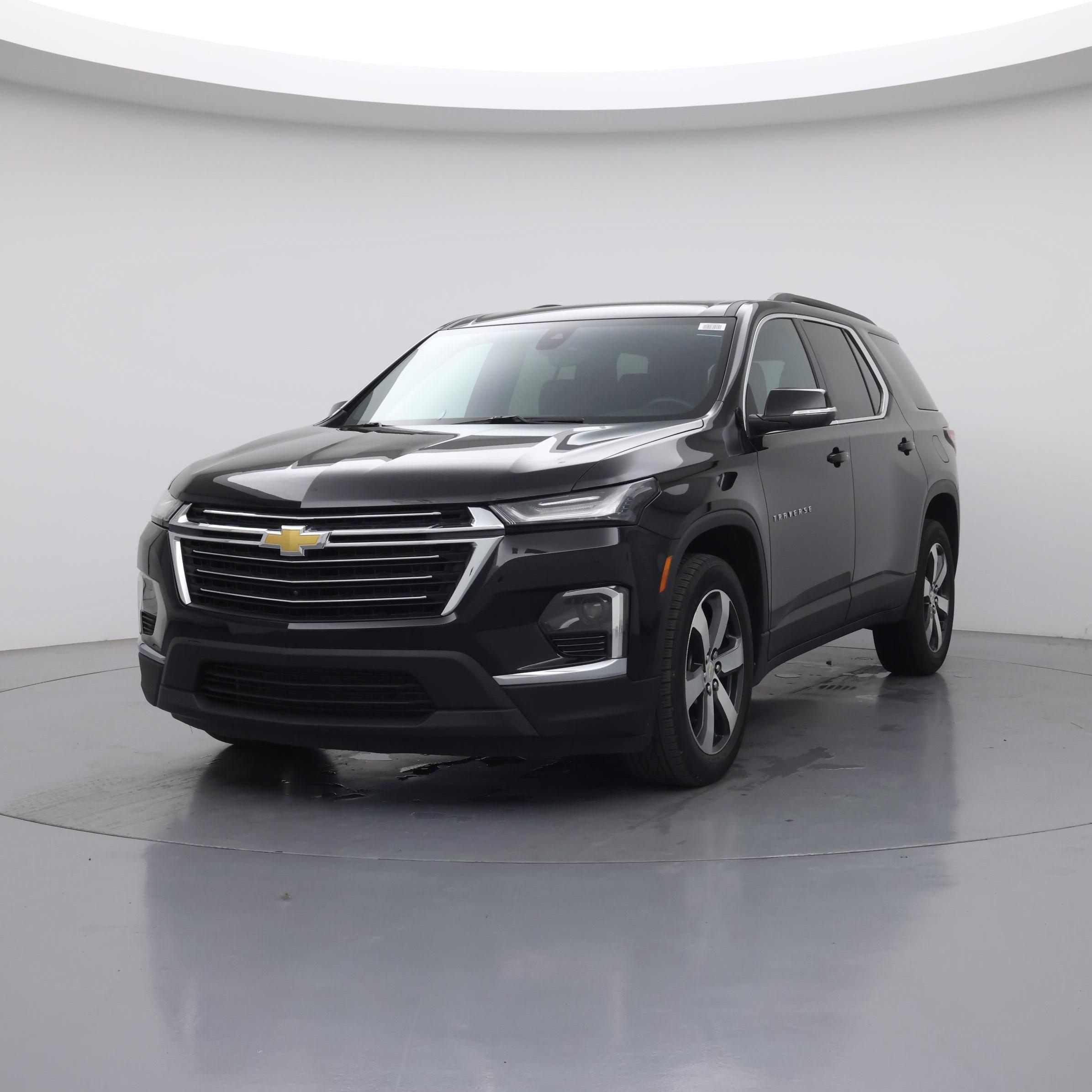 Thumbnail: 2023 Chevrolet Traverse - 4
