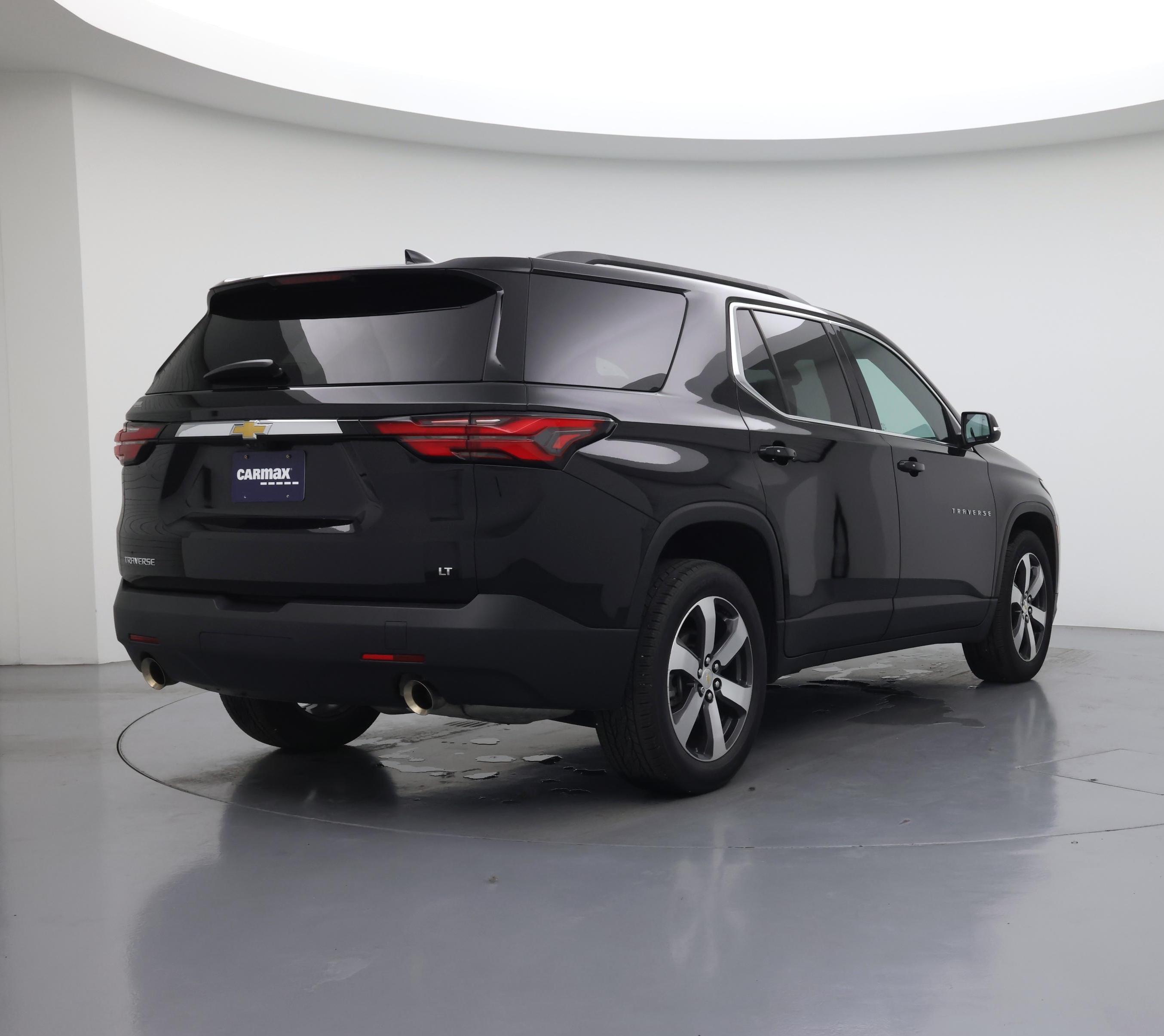 Thumbnail: 2023 Chevrolet Traverse - 8