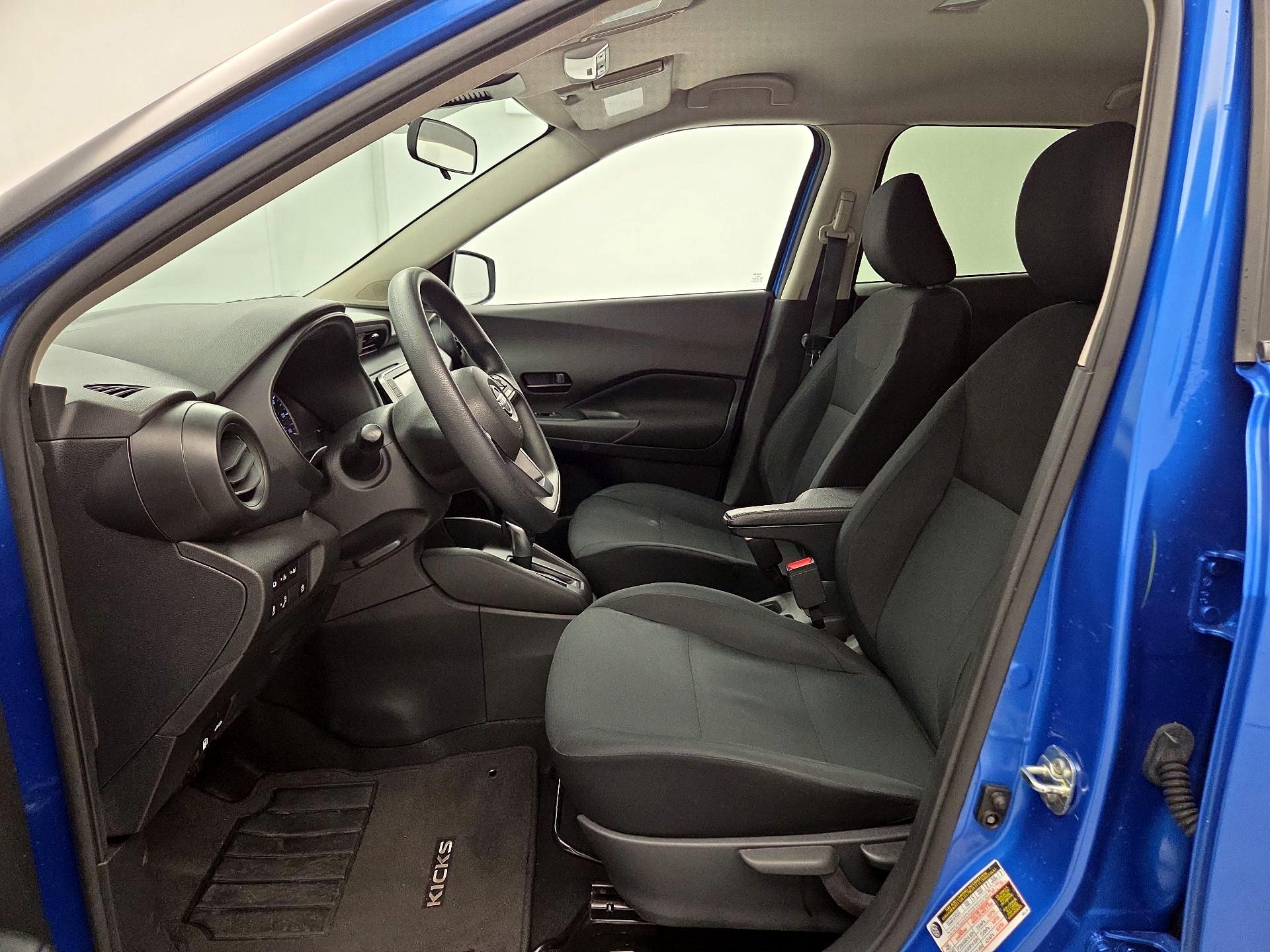 Thumbnail: 2023 Nissan Kicks - 11