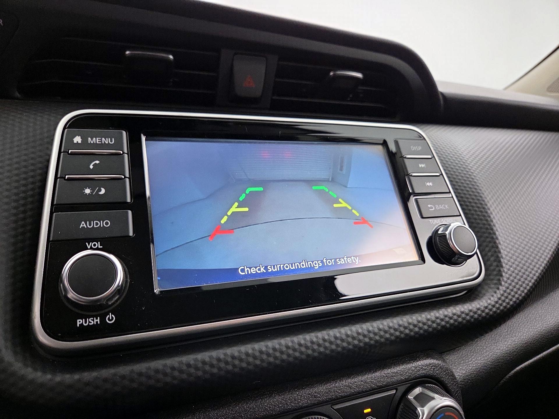 Thumbnail: 2023 Nissan Kicks - 14