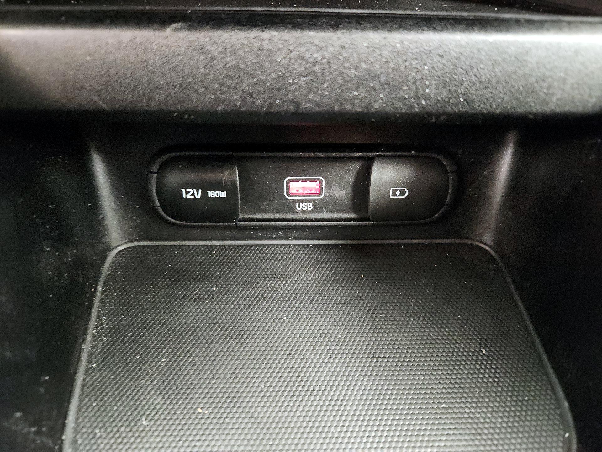 Thumbnail: 2024 Kia Forte - 18