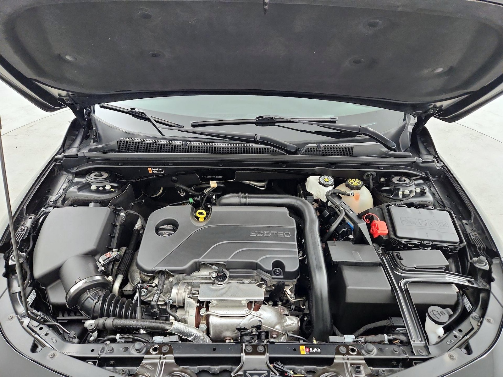 2023 Chevrolet Malibu 1LT - Photo 24