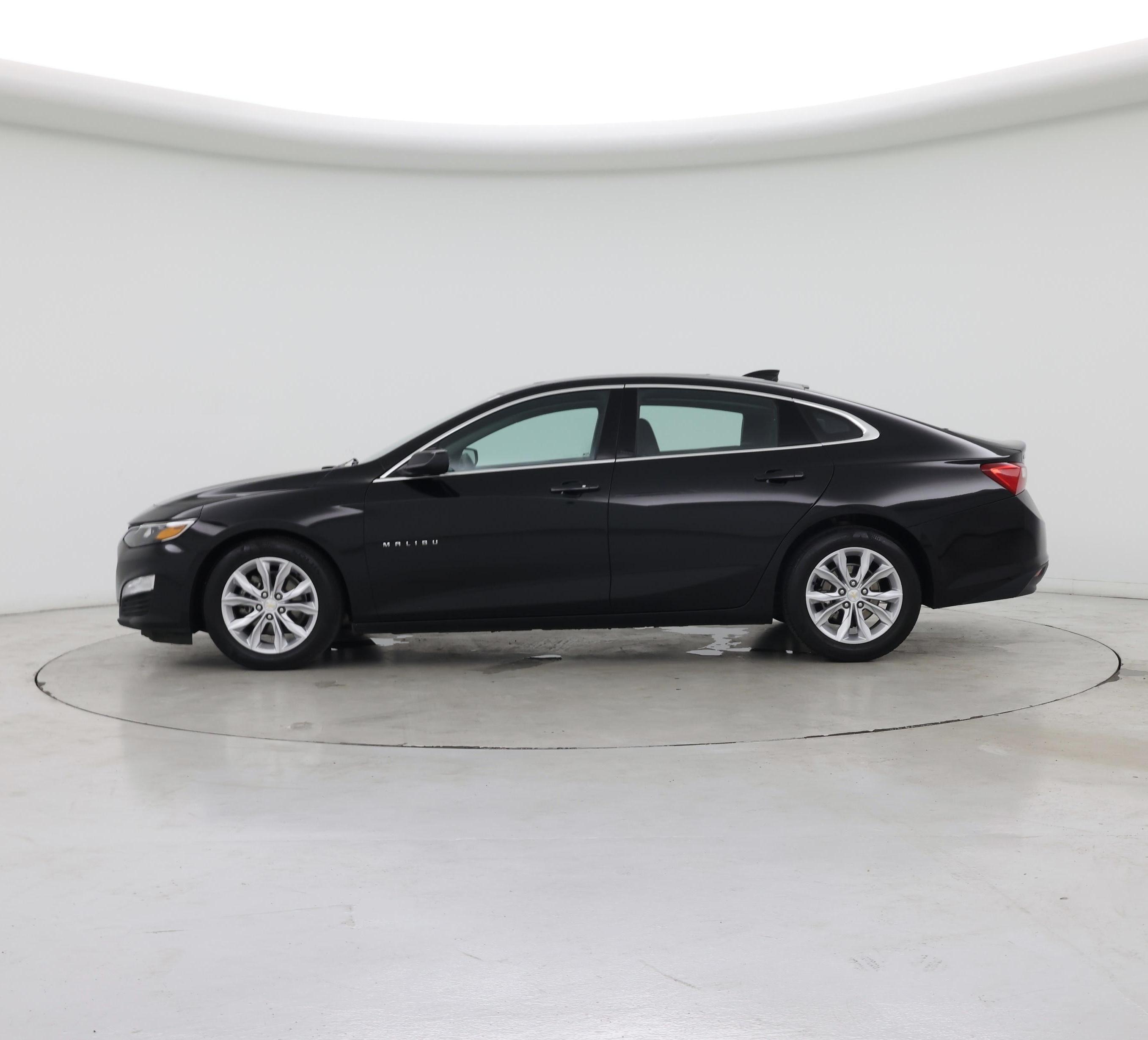 Thumbnail: 2023 Chevrolet Malibu - 3