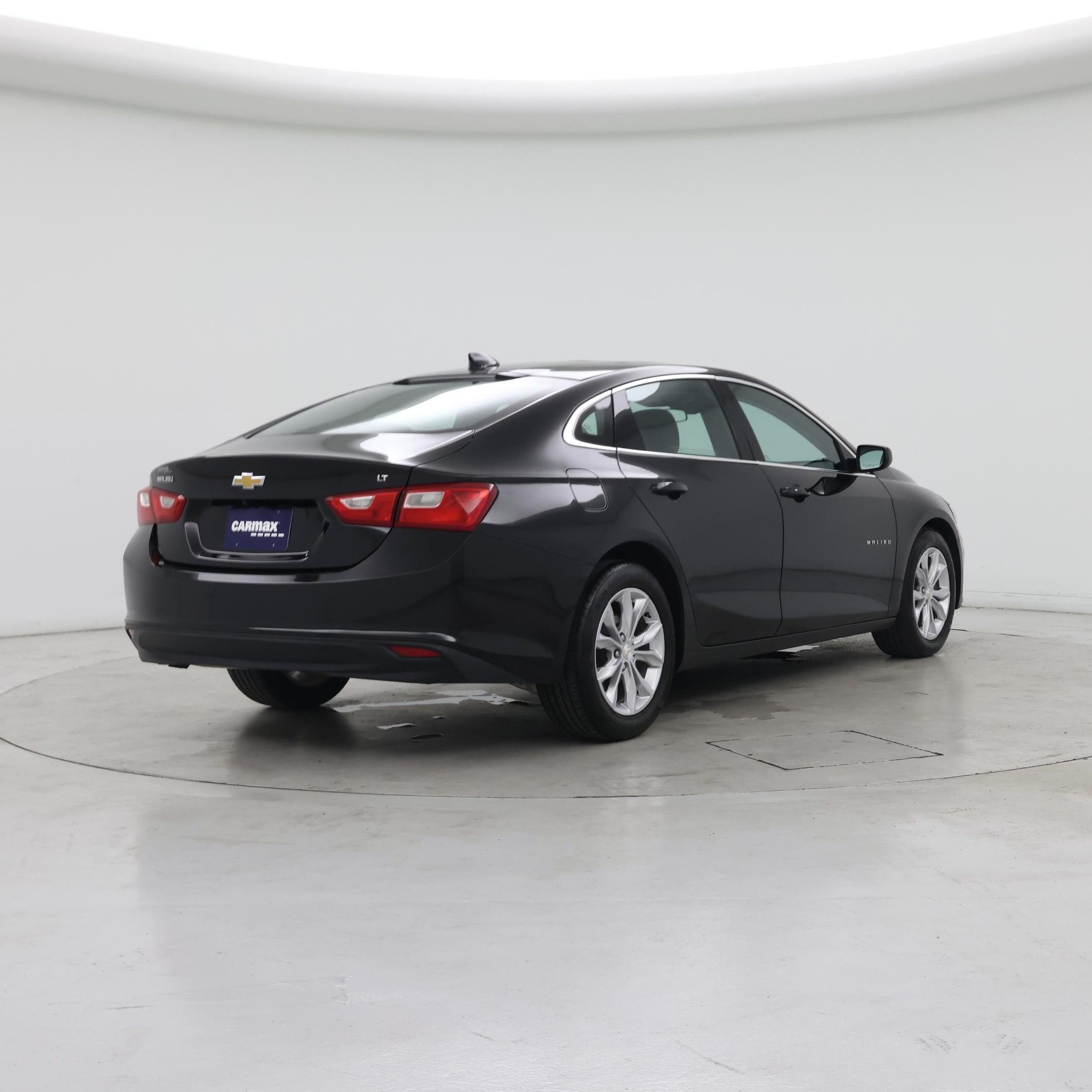 Thumbnail: 2023 Chevrolet Malibu - 8