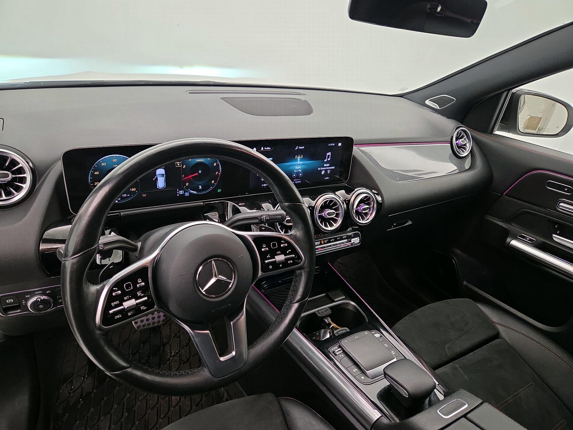 Thumbnail: 2021 Mercedes-Benz GLA - 9