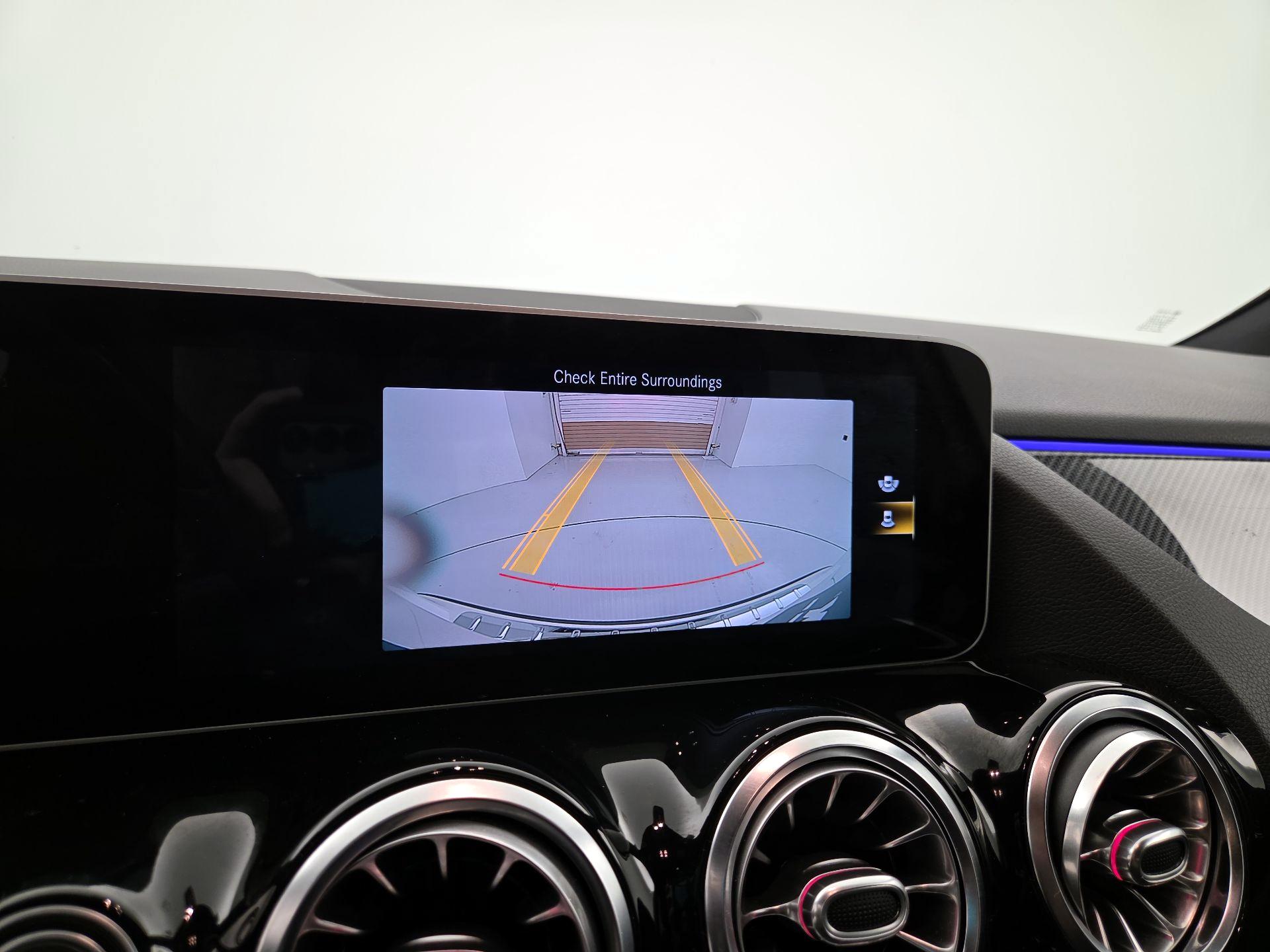 Thumbnail: 2021 Mercedes-Benz GLA - 14