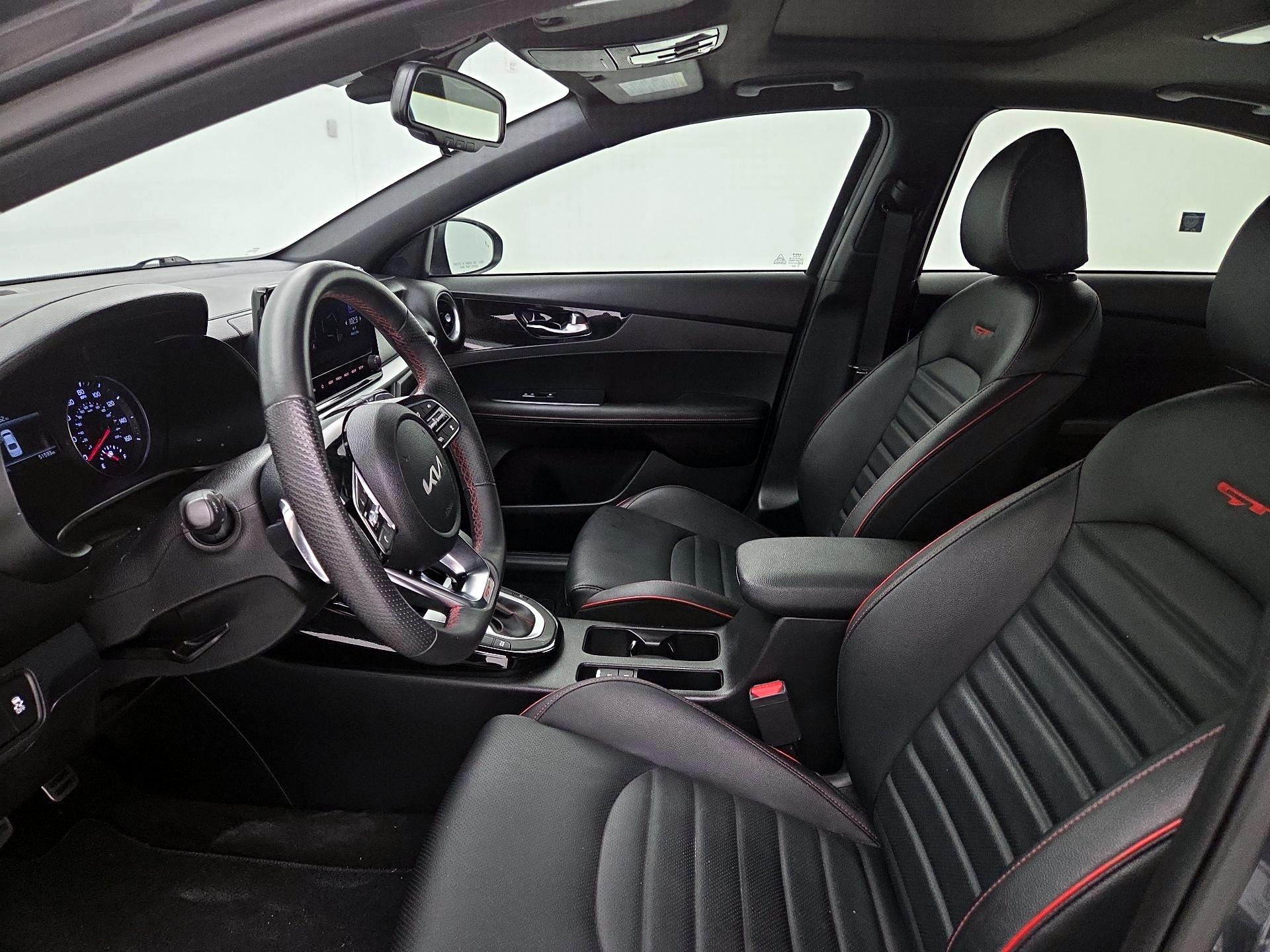 Thumbnail: 2022 Kia Forte - 11