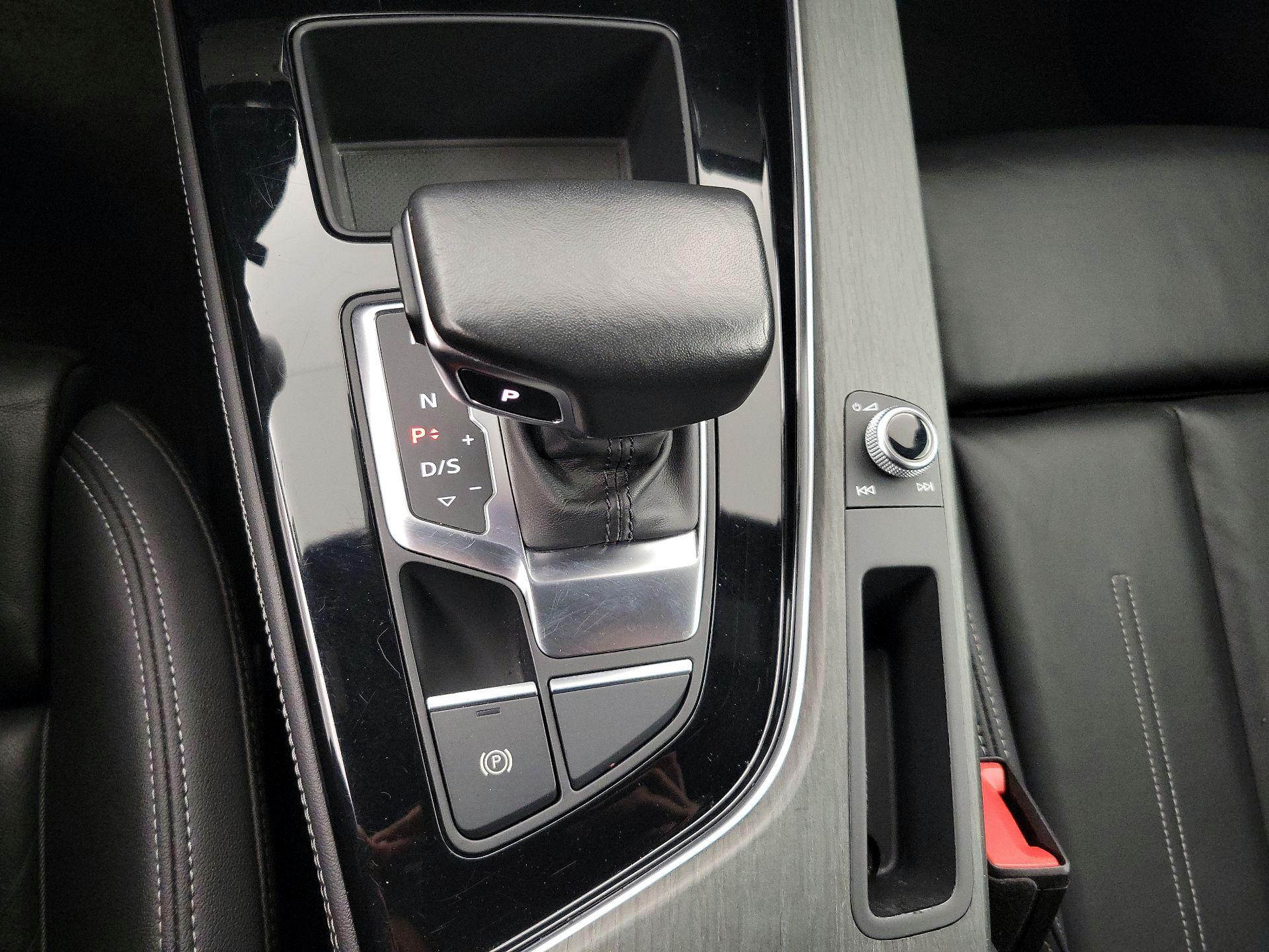 Thumbnail: 2024 Audi A4 - 17