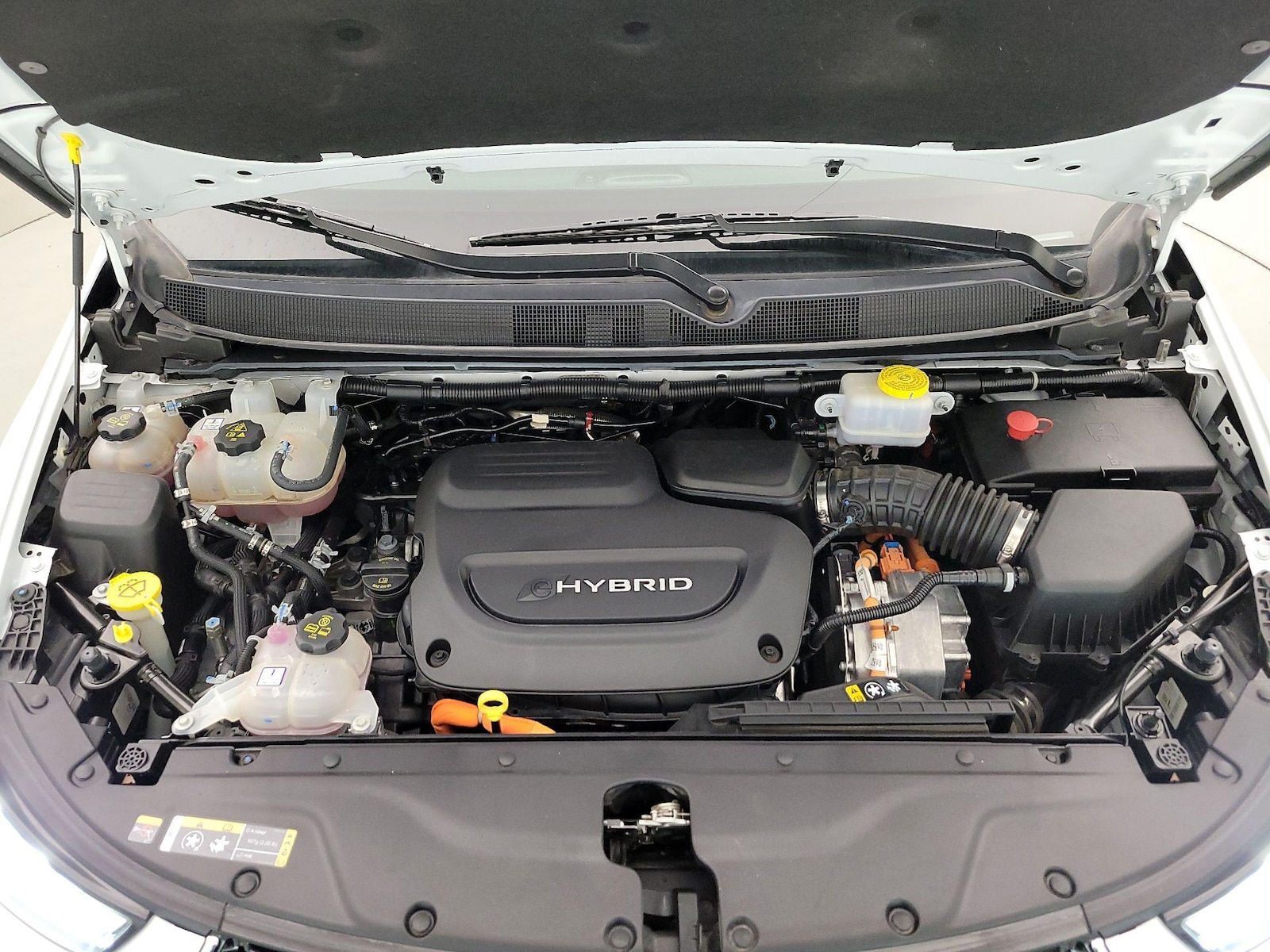 2023 Chrysler Pacifica Hybrid Touring L - Photo 24