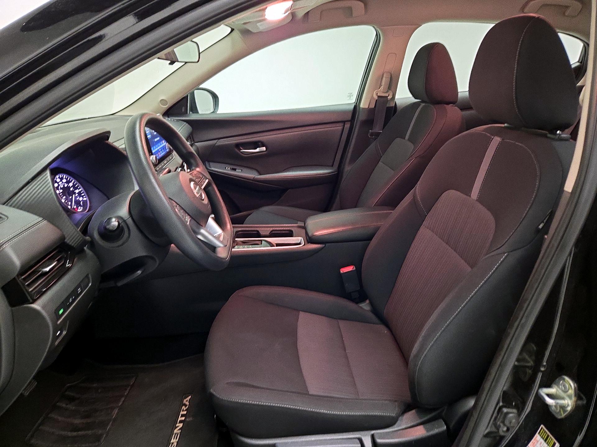 Thumbnail: 2023 Nissan Sentra - 11